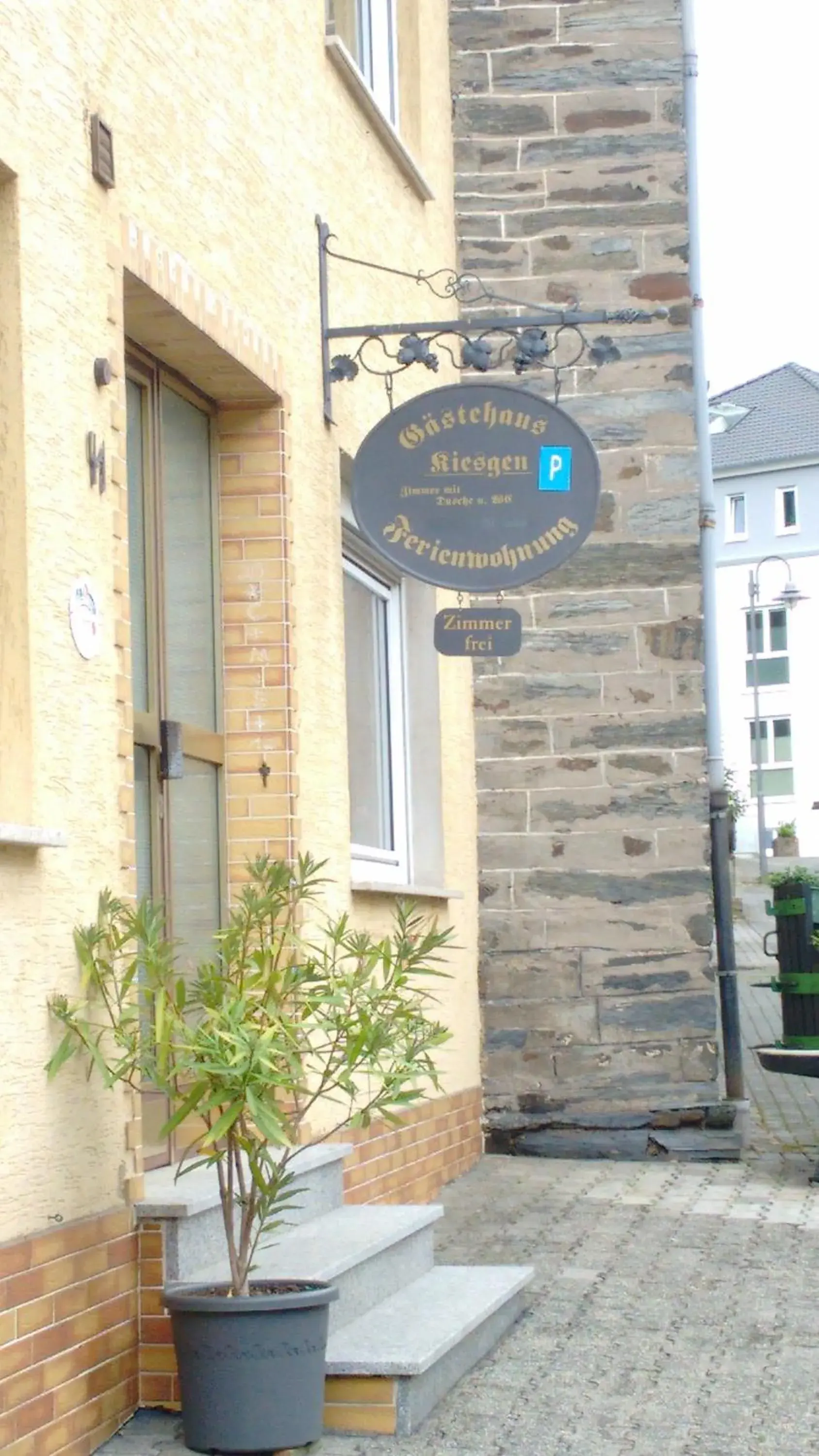 Gästehaus Kiesgen-Mendgen Gästehaus Kiesgen-Mendgen