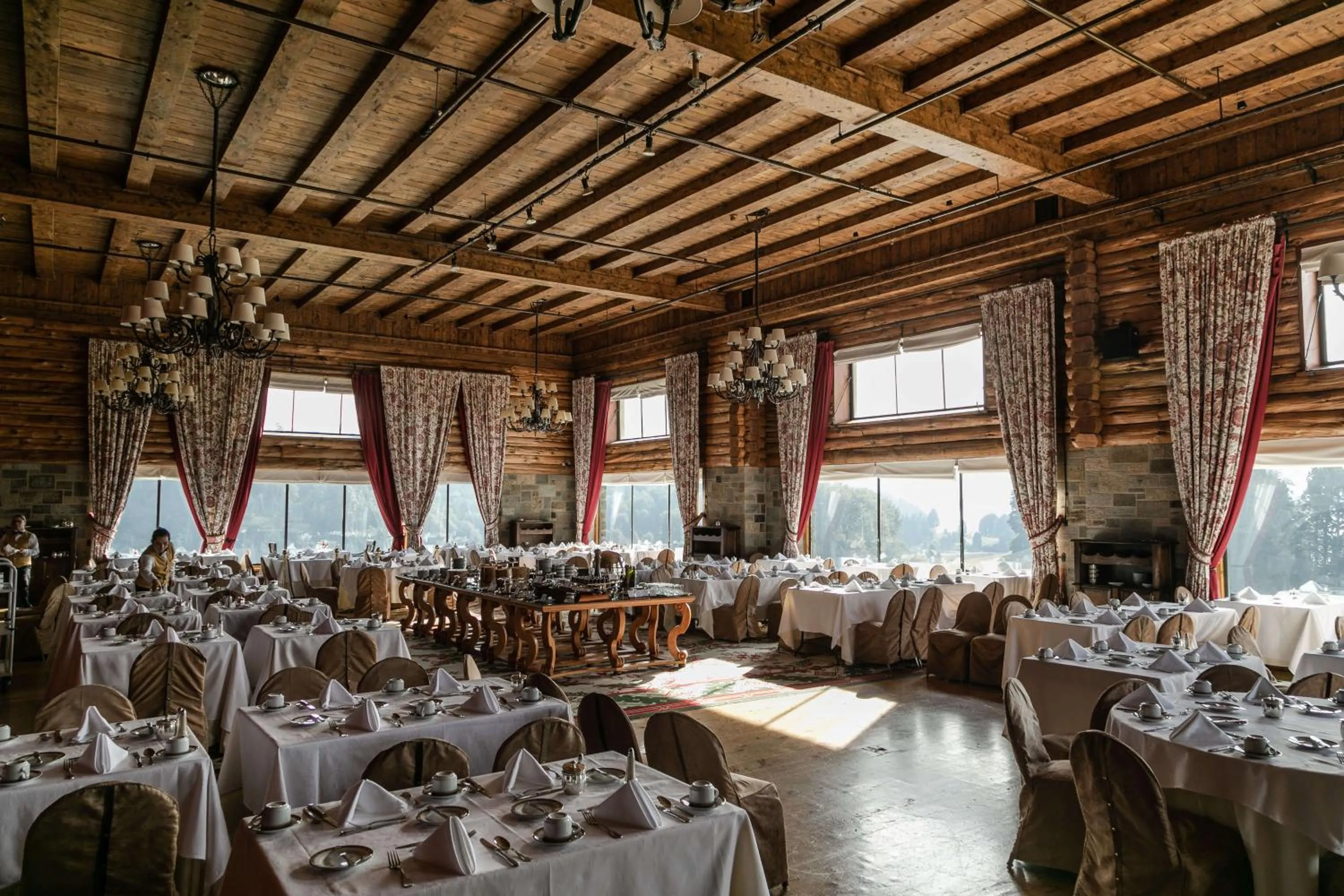 Food and drinks in Llao Llao Resort, Golf-Spa