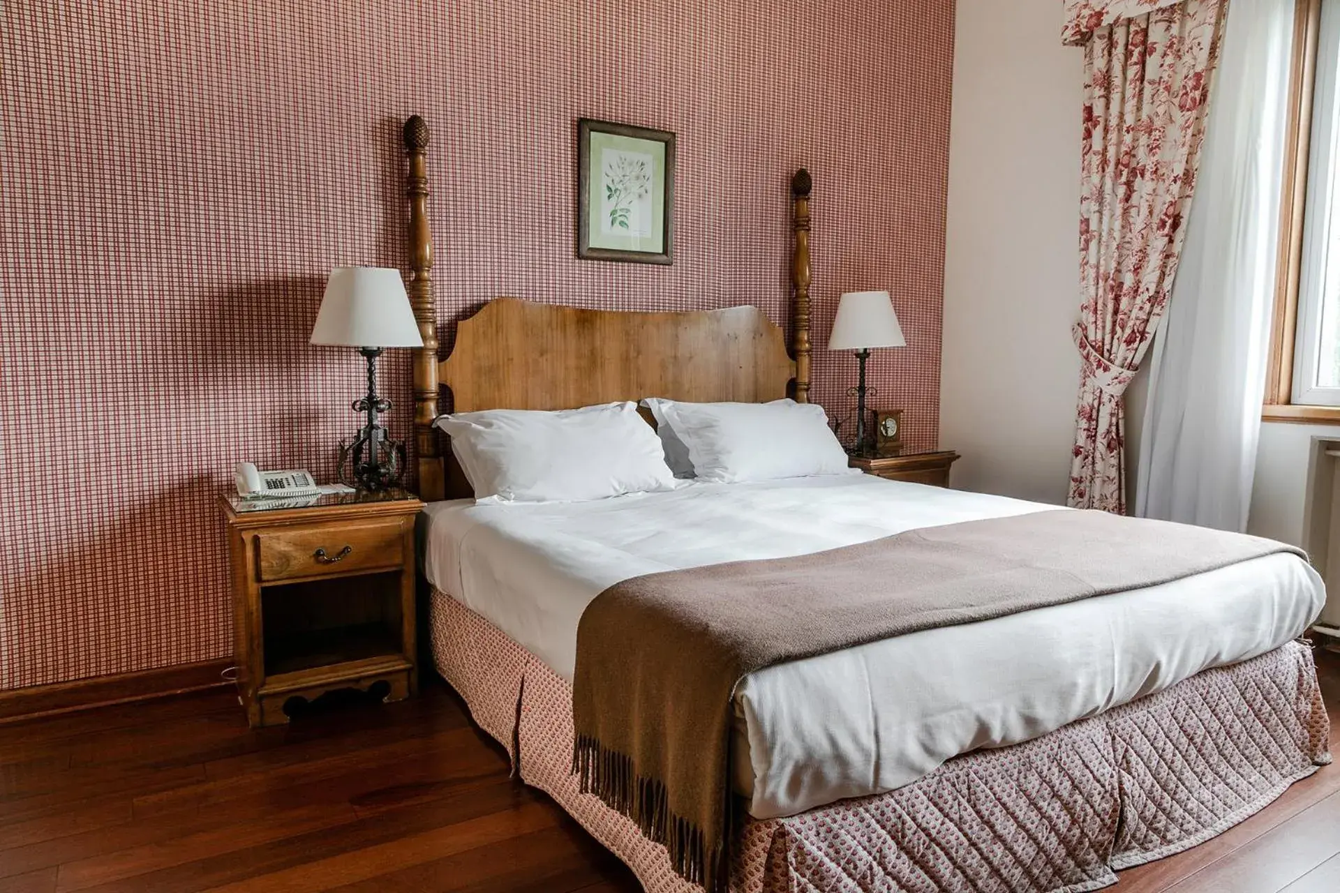 Double Room with Lake View in Llao Llao Resort, Golf-Spa Double Room with Lake View in Llao Llao Resort, Golf-Spa