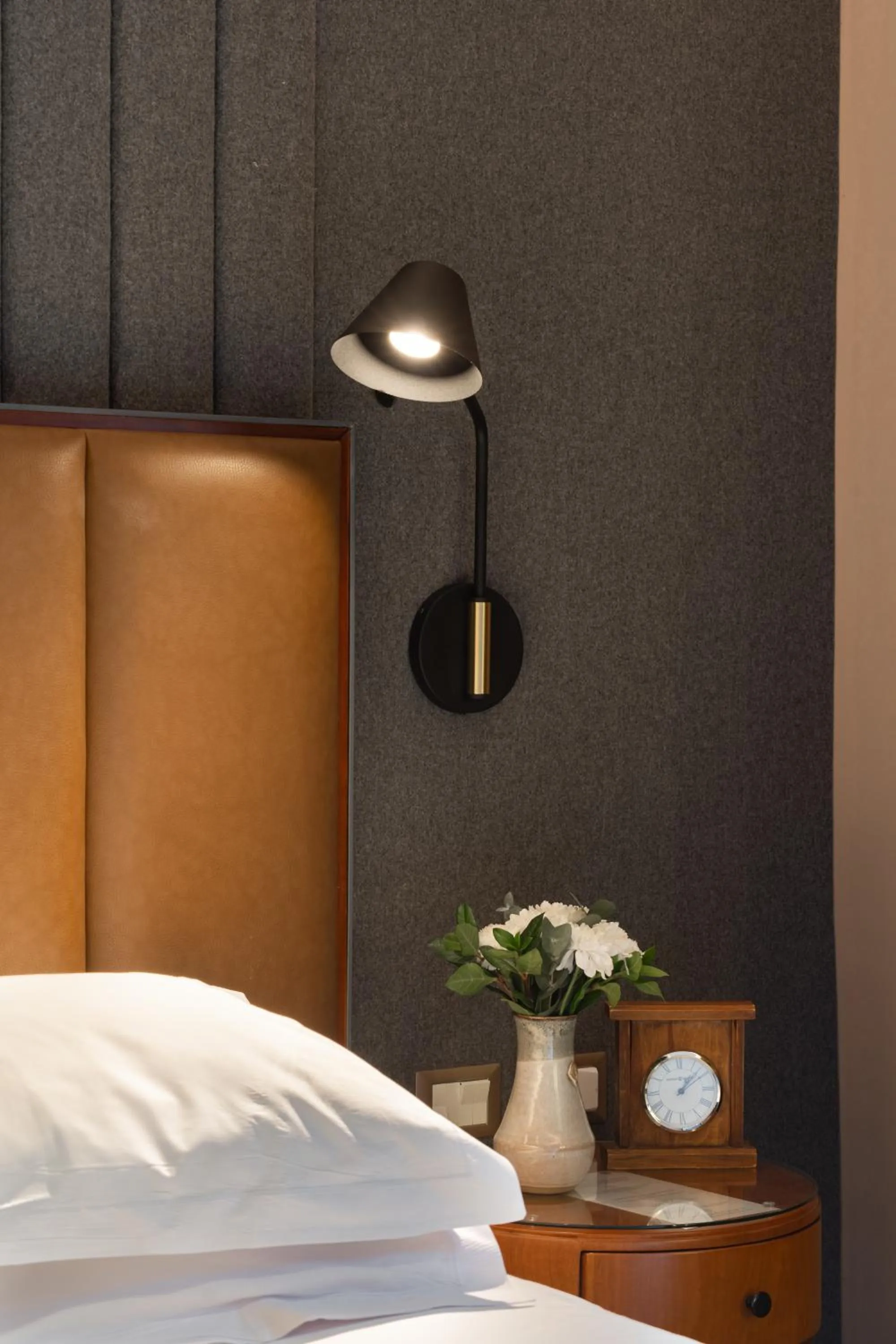 Bedroom, Bed in Llao Llao Resort, Golf-Spa