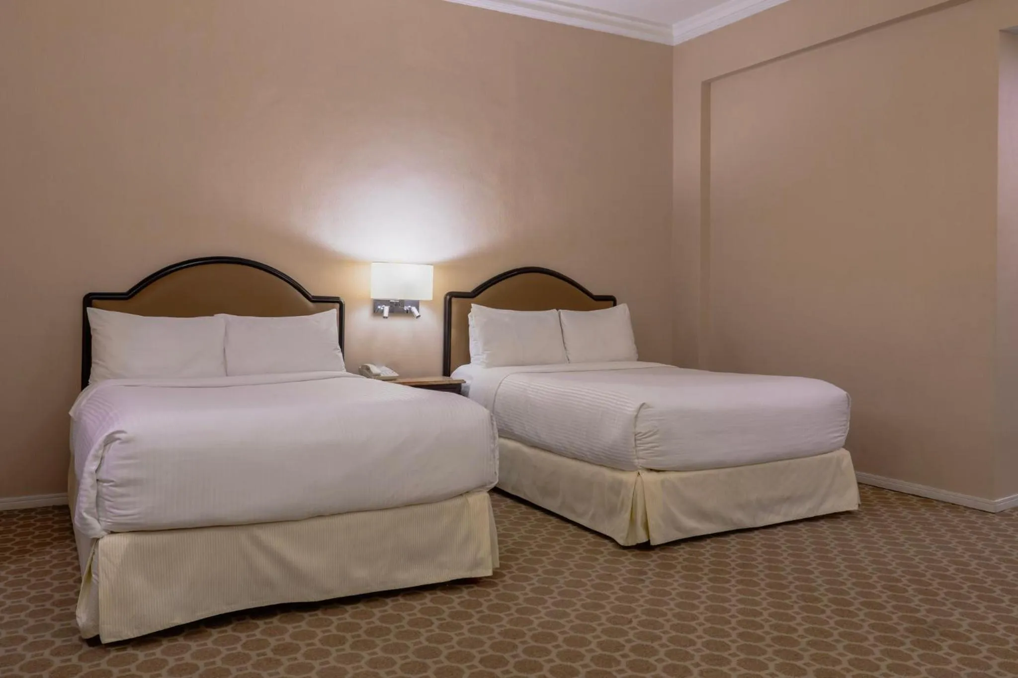 Photo of the whole room, Bed in Gamma Monterrey Gran Hotel Ancira