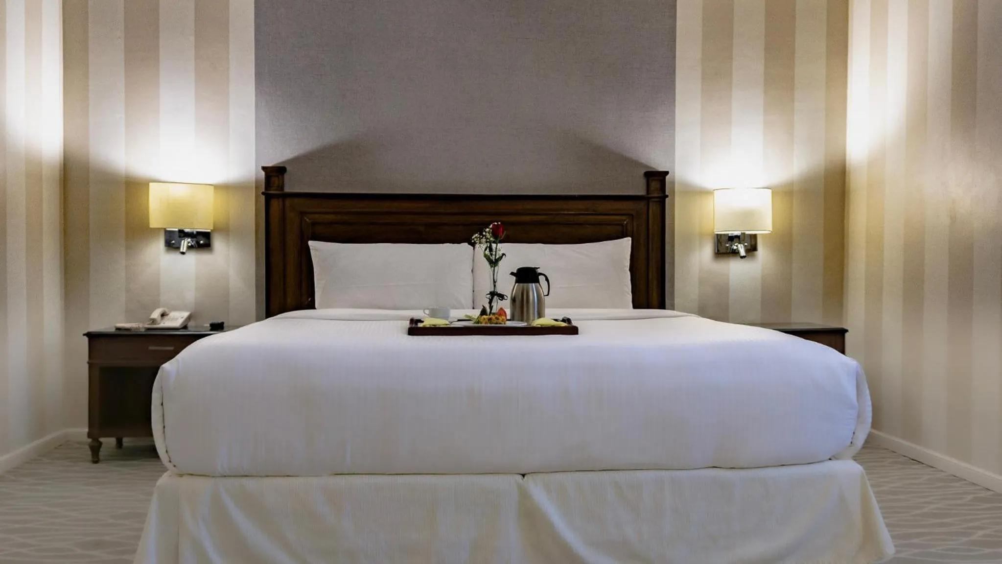 Bedroom, Bed in Gamma Monterrey Gran Hotel Ancira