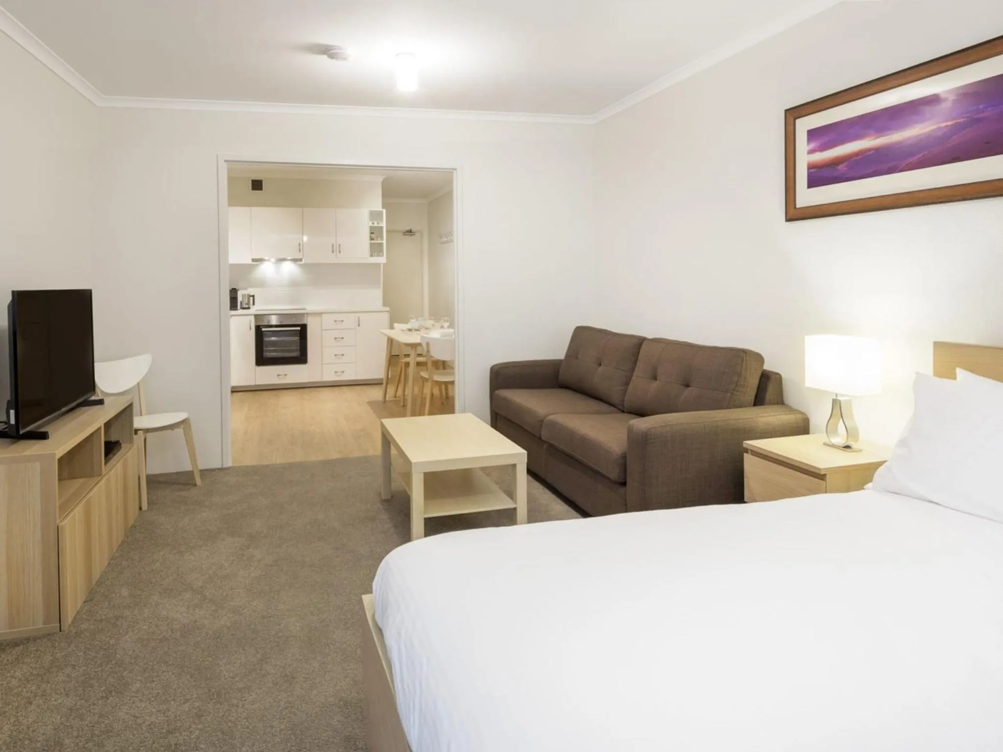 Vacation Home in Cascades 3 - Studio Apartment l Free WiFi l Central Location l Bath