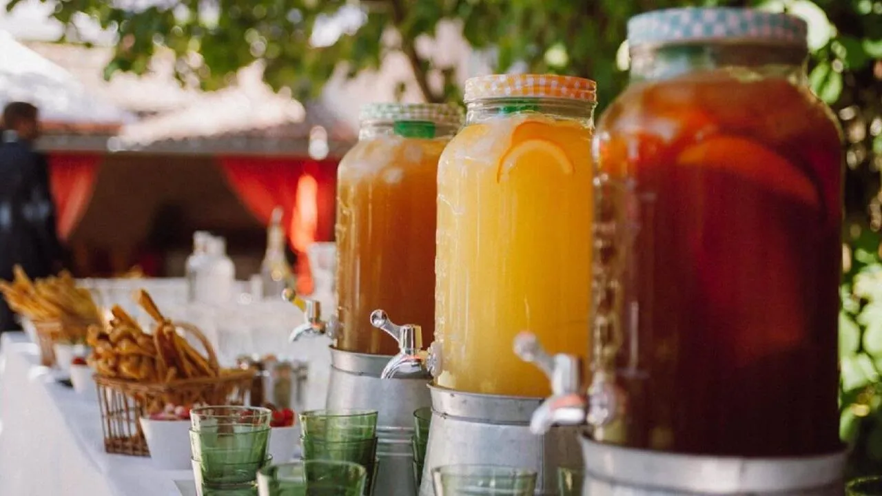 Restaurant/places to eat in Hôtel Les Orangeries