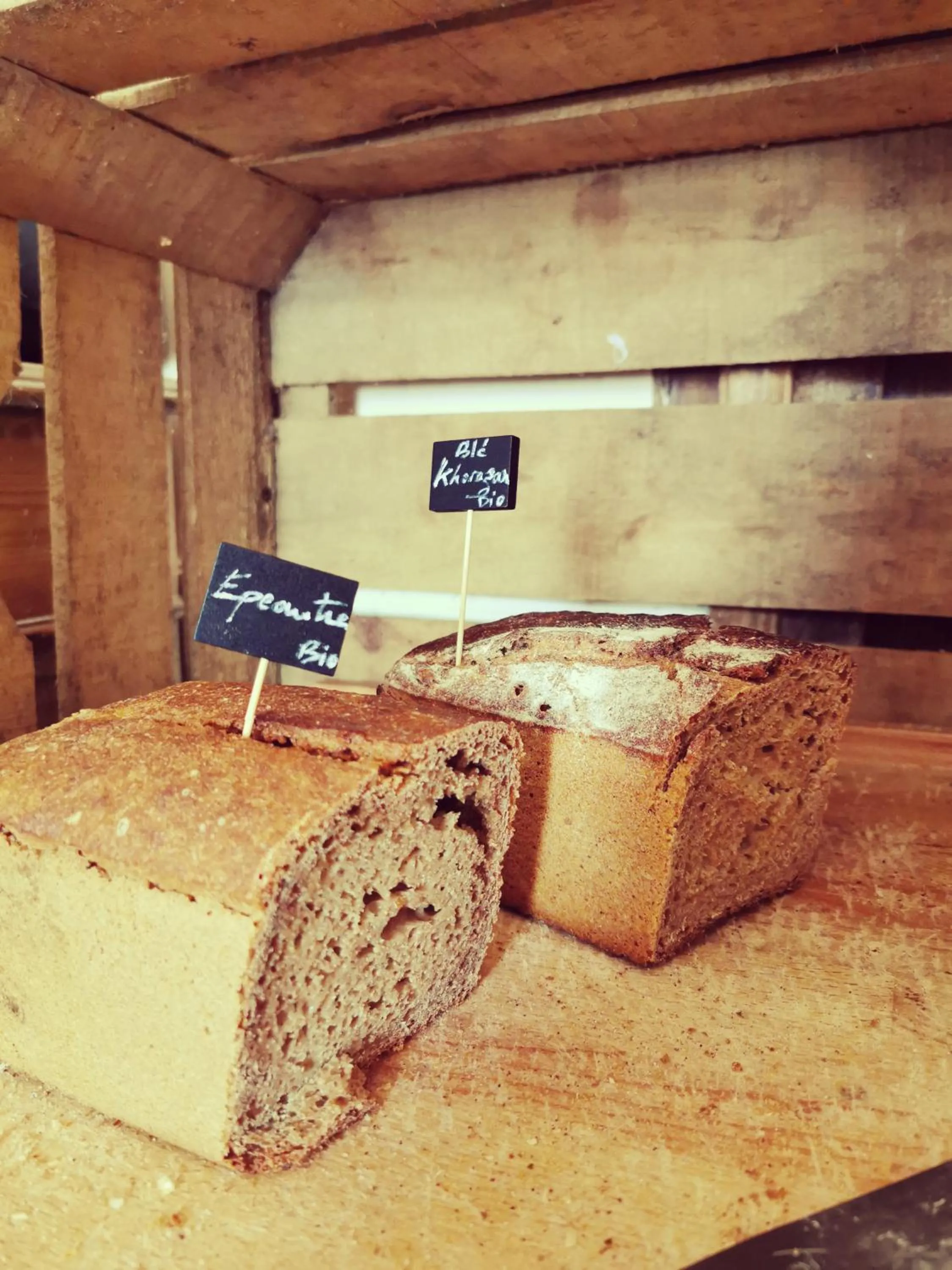 Breakfast in Hôtel Les Orangeries