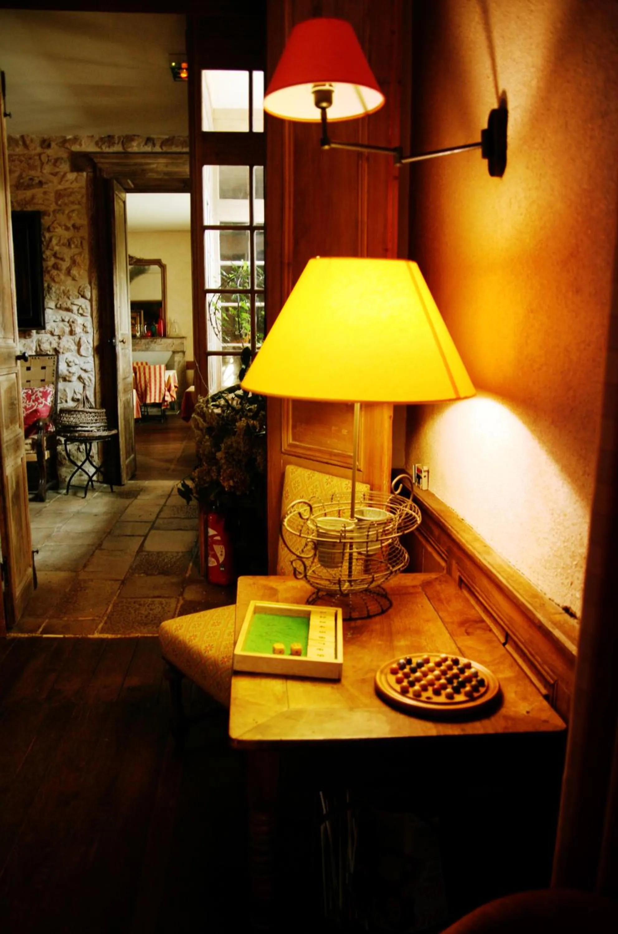 Lobby or reception in Hôtel Les Orangeries