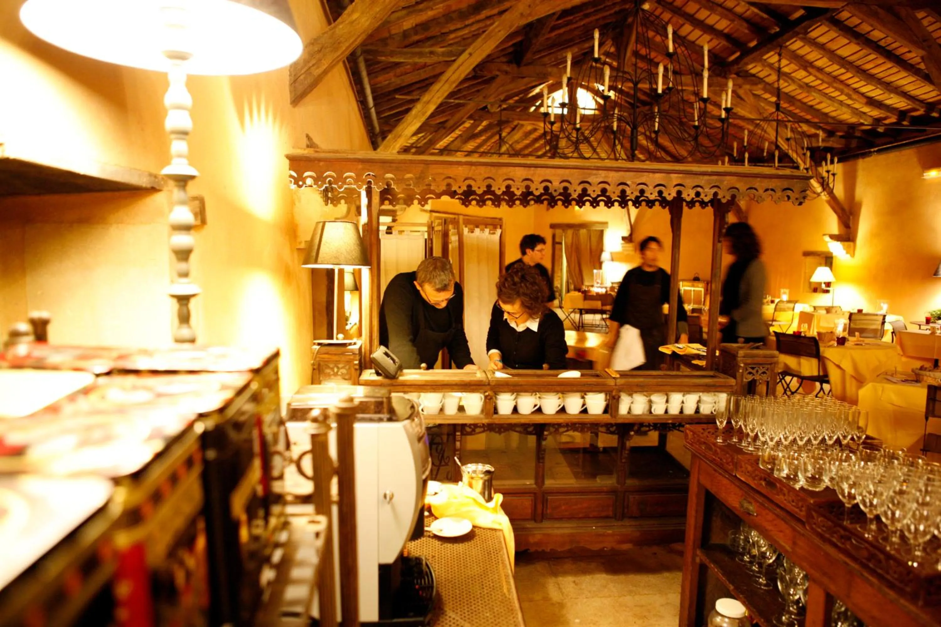 Staff in Hôtel Les Orangeries