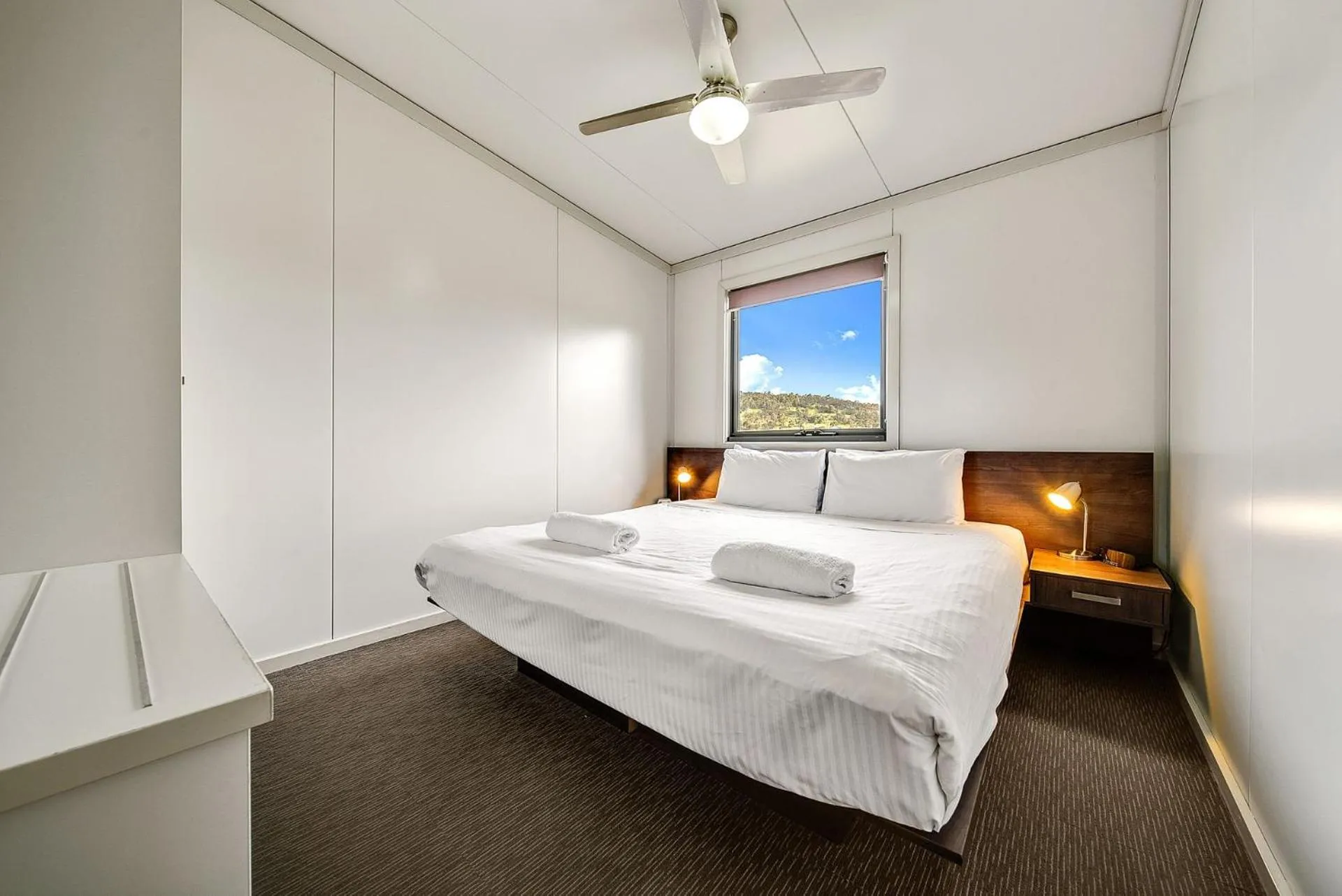 Bed in Ecocrackenback 16 Sustainable chalet. Stay 3, Pay 2 Summer 2026