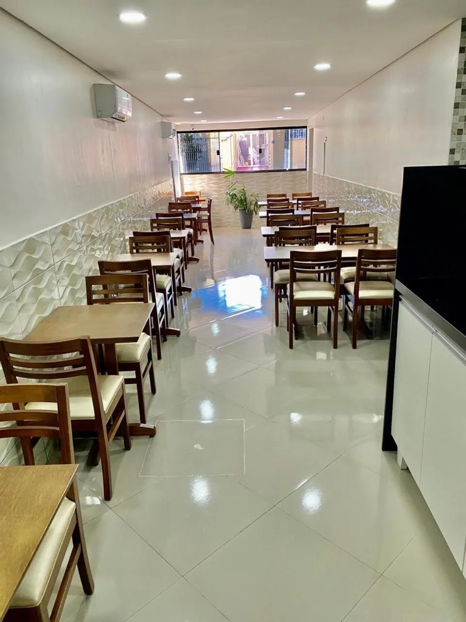 Breakfast in Hotel Praça da Árvore - São Paulo Expo