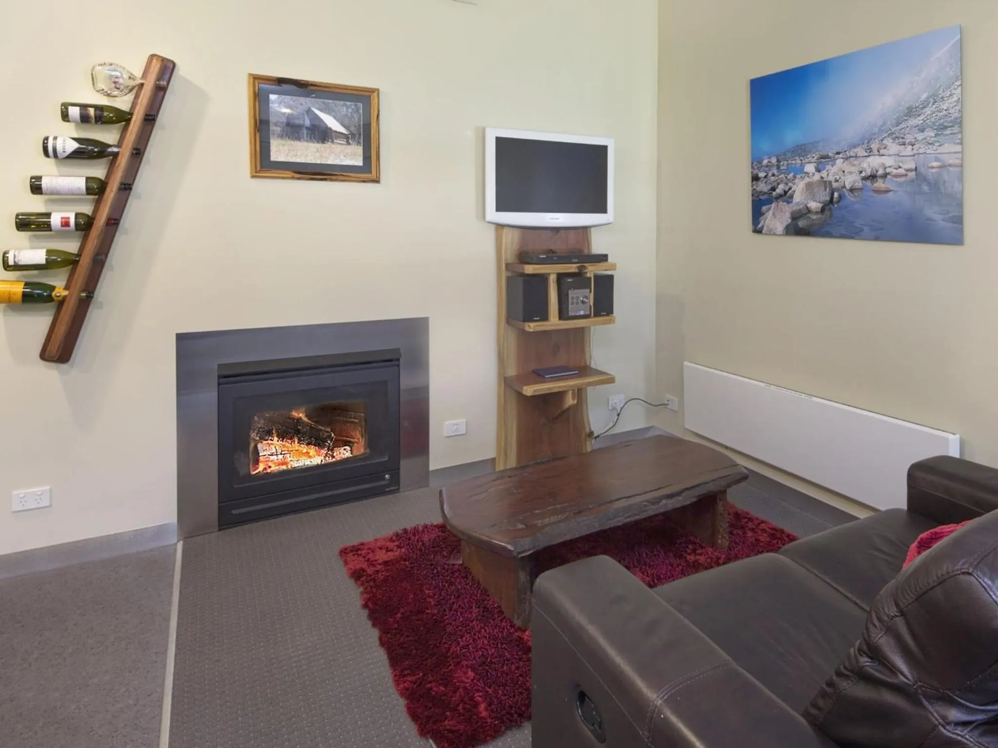 Kickenback Studio - Gym l Indoor Pool l Tennis l Air-Con l WiFi l BBQ