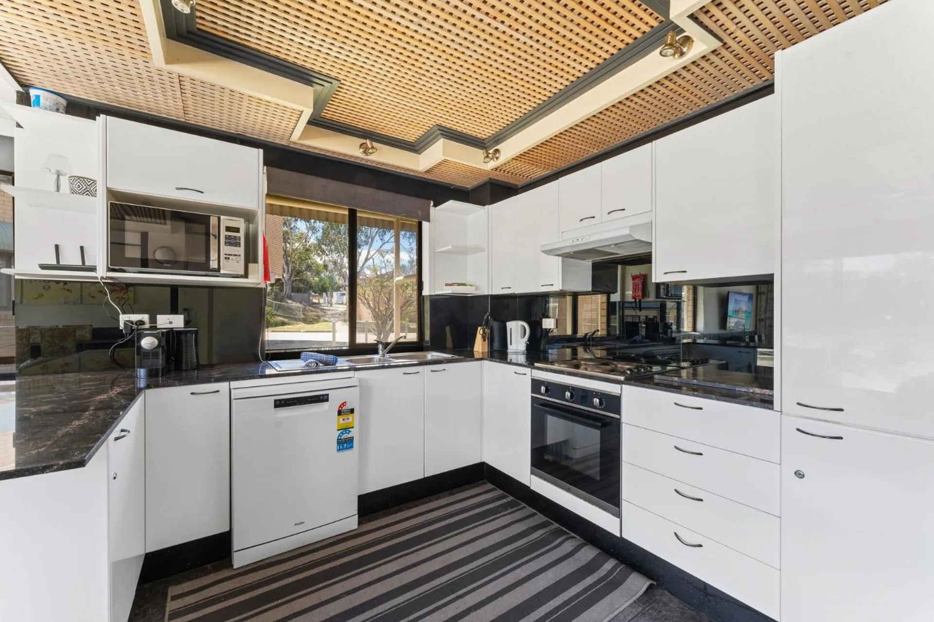 Alpine Mountain View 39 - 3BR l Swimming Pool l Air-Con l WiFi