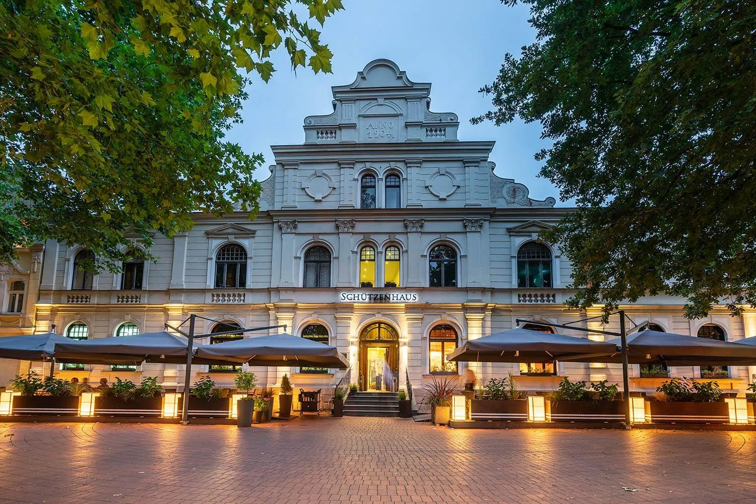 Property building in Hotel Frechener Hof