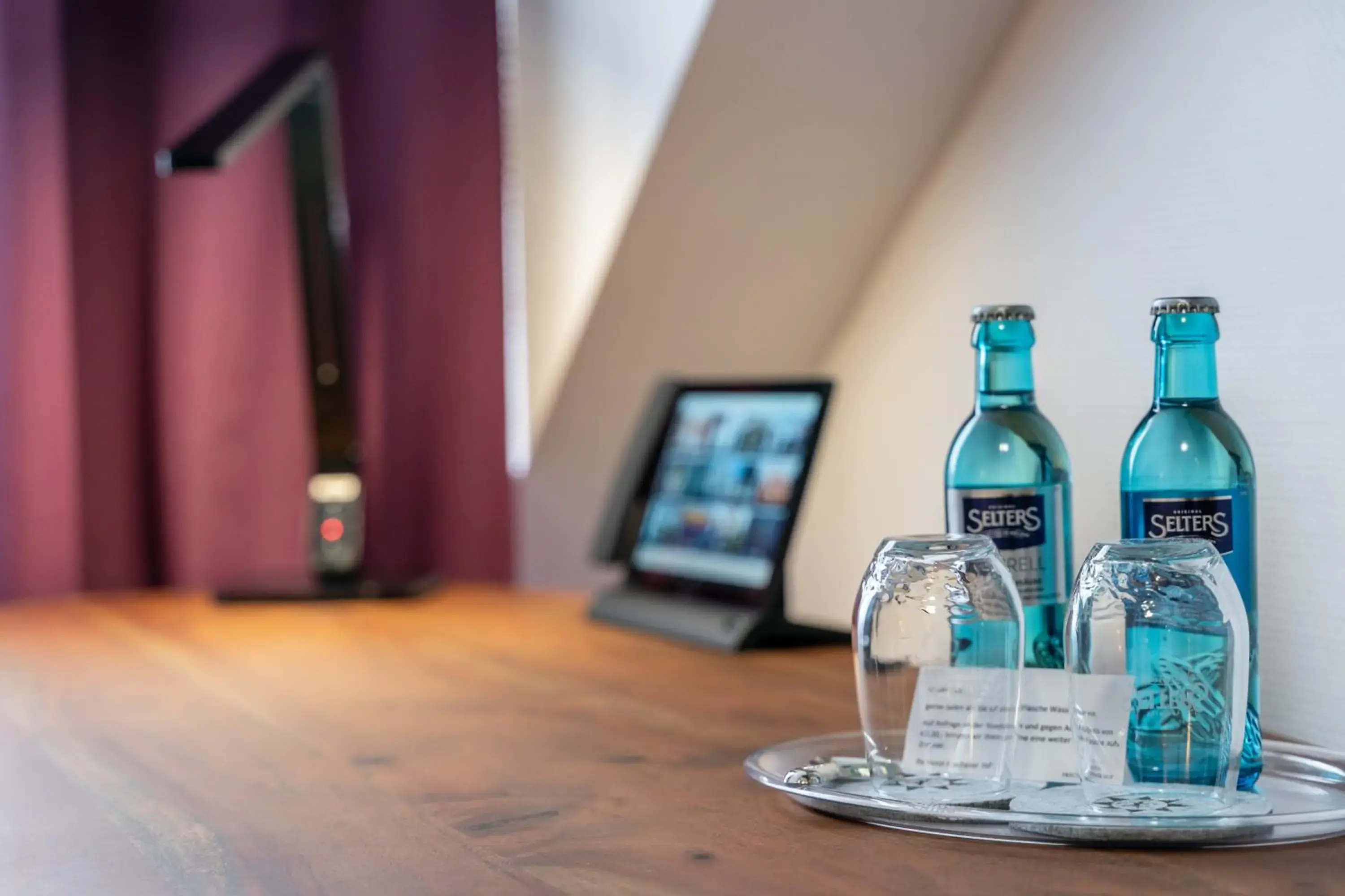 Queen Room in Hotel Frechener Hof Queen Room in Hotel Frechener Hof