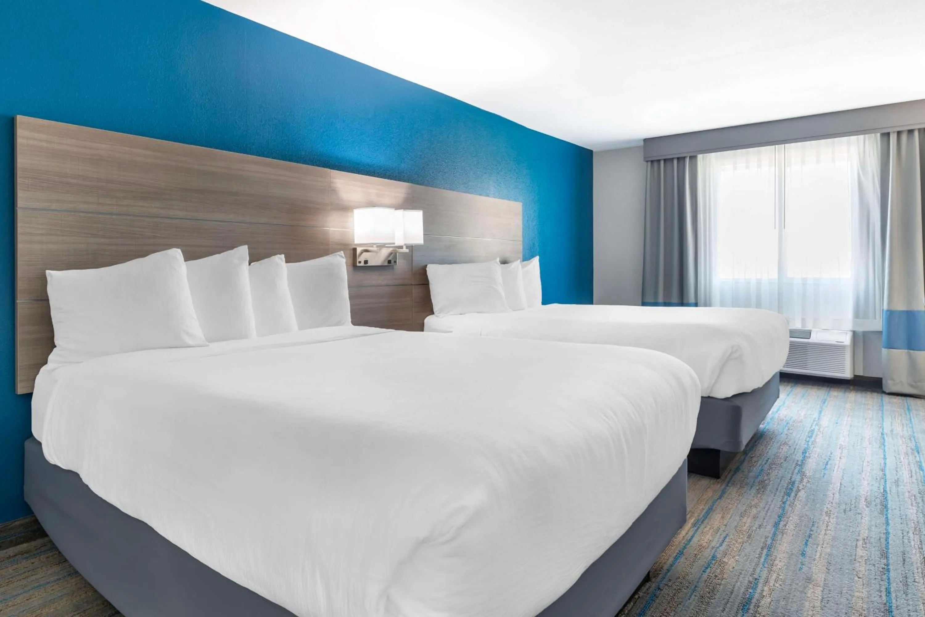 Photo of the whole room, Bed in Best Western Plus Stephenville Inn