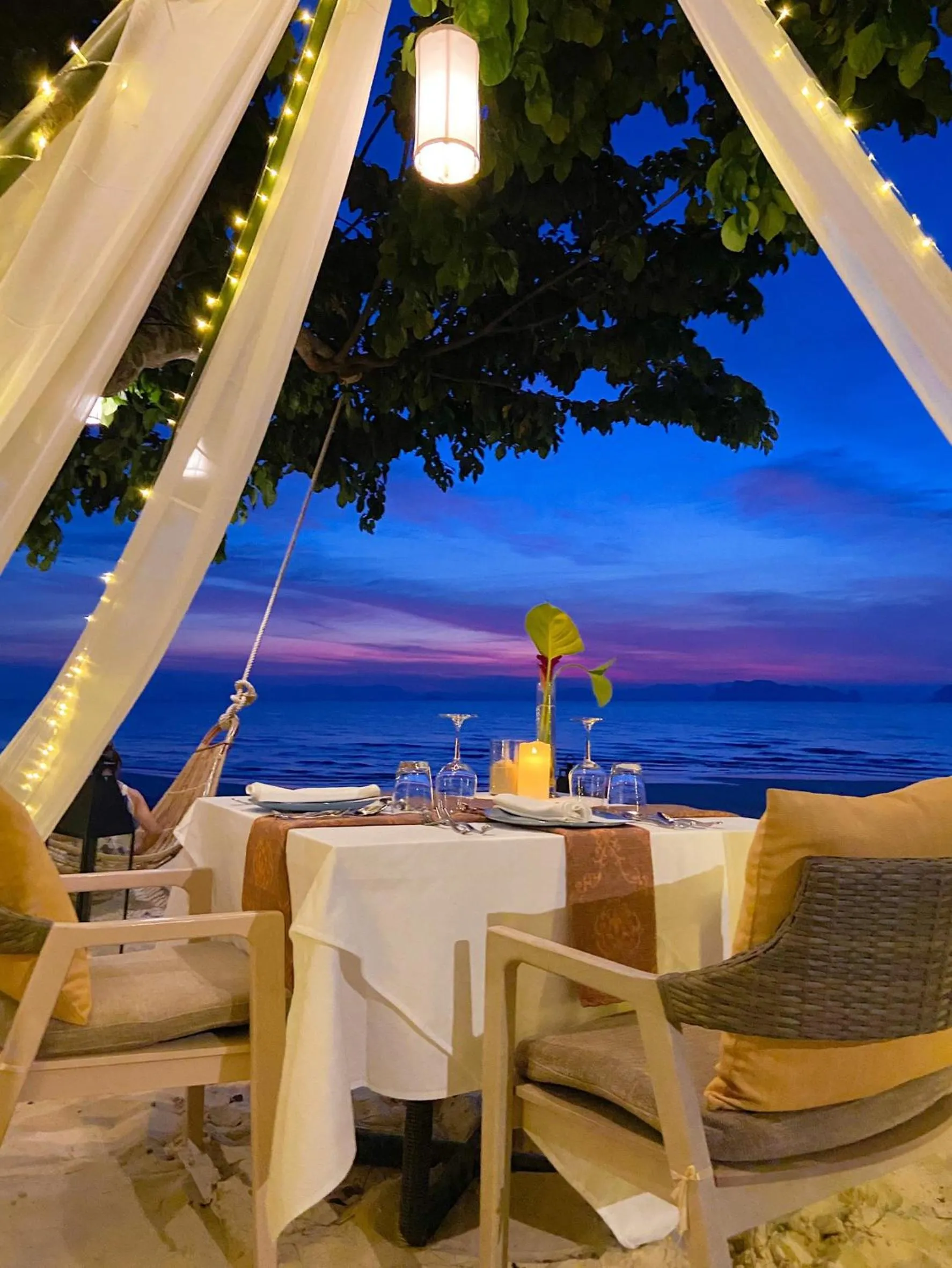 Restaurant/places to eat in Amari Vogue Krabi