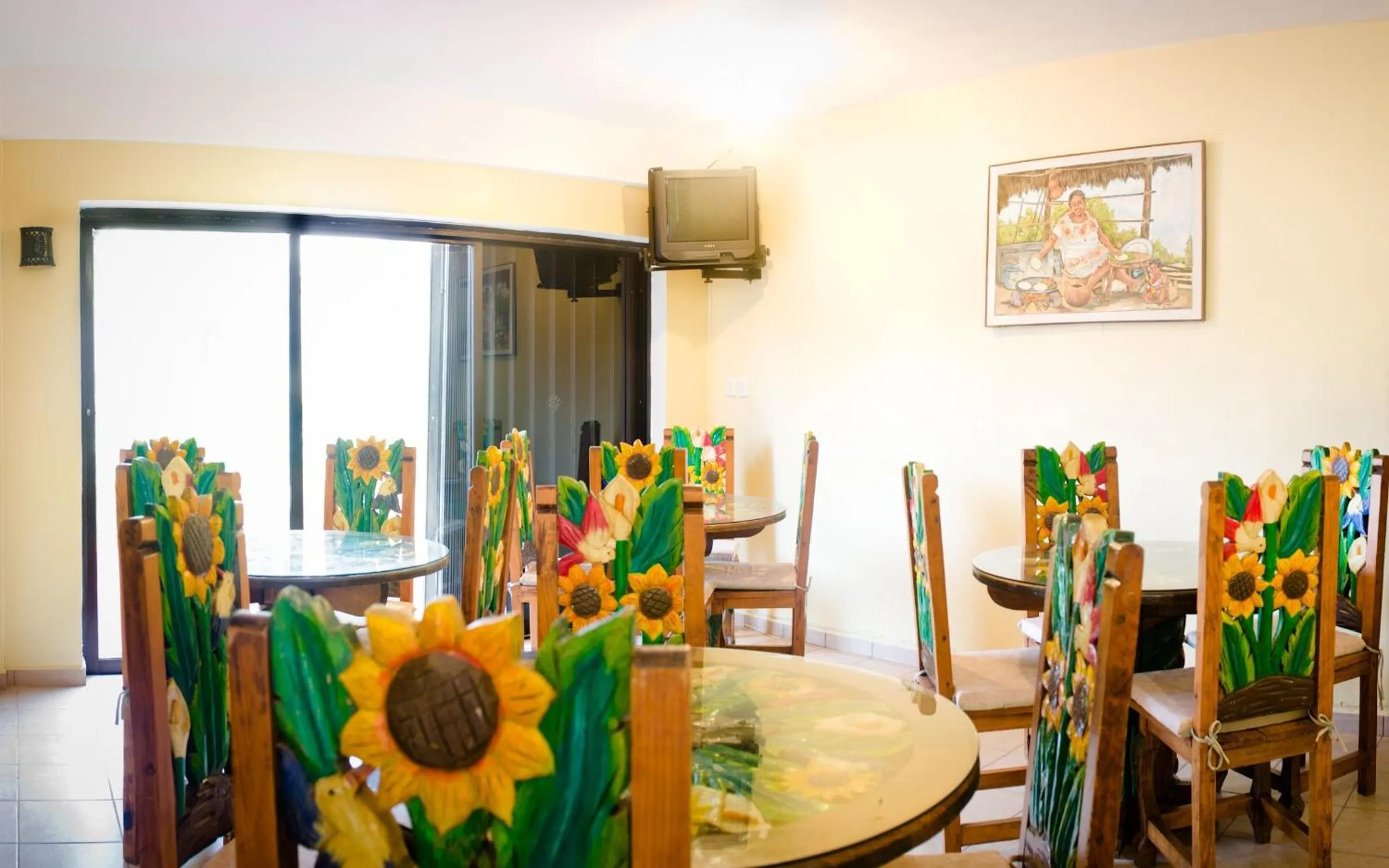 Restaurant/places to eat in Hotel Real Del Mayab