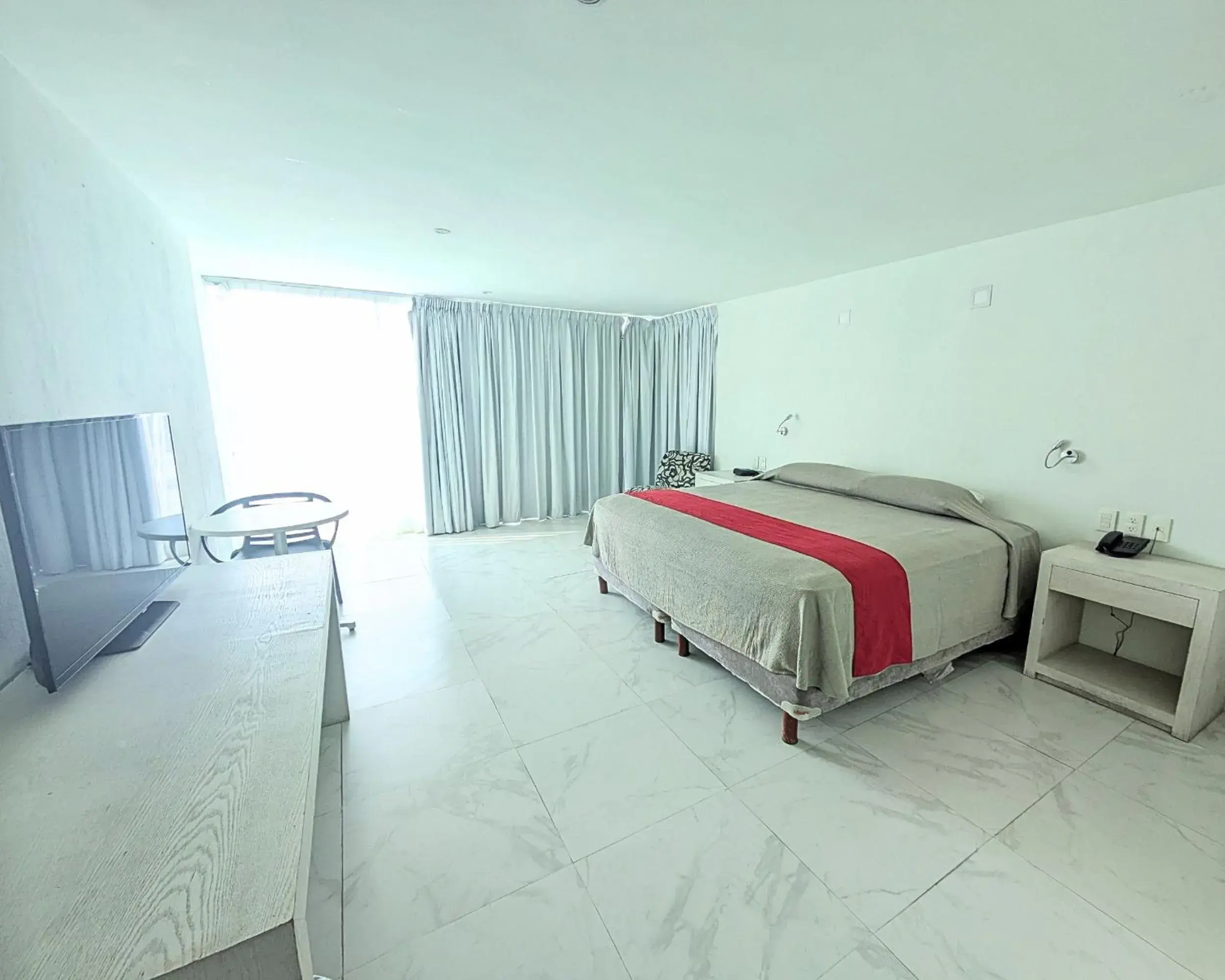 Bed in We Hotel Acapulco Bed in We Hotel Acapulco