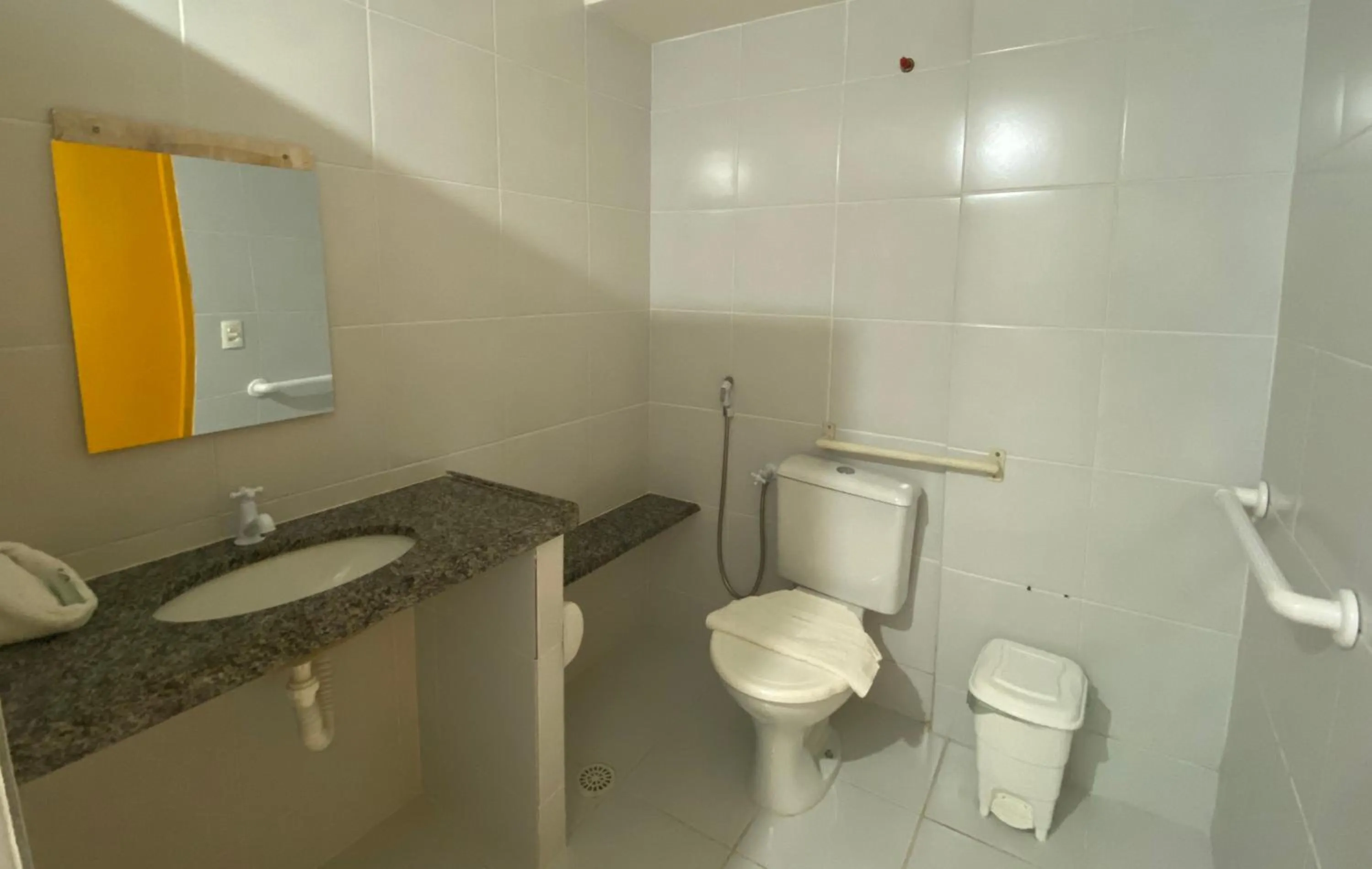 Bathroom in Pousada das Acácias