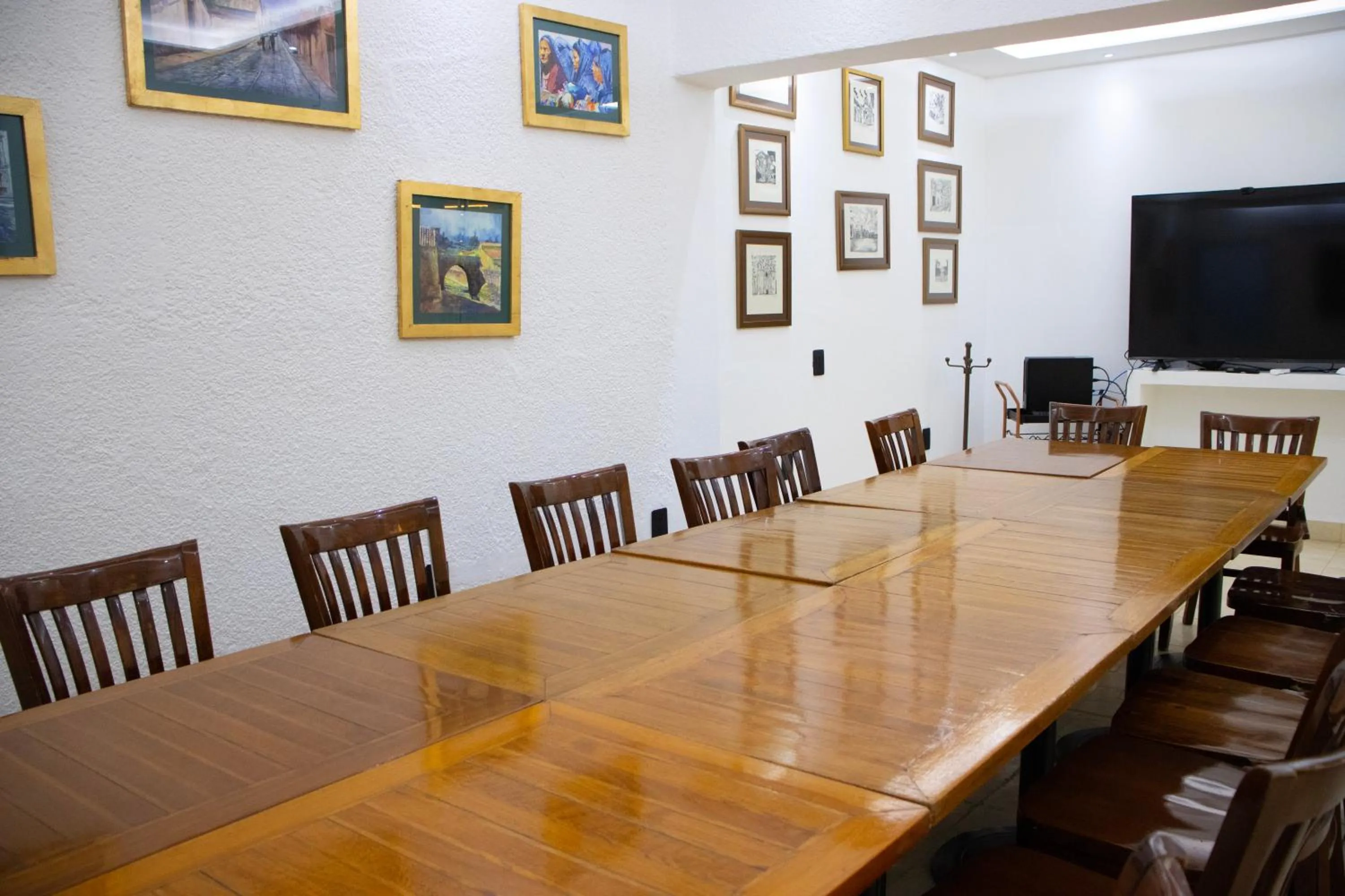 TV and multimedia in Hotel Marques Del Valle