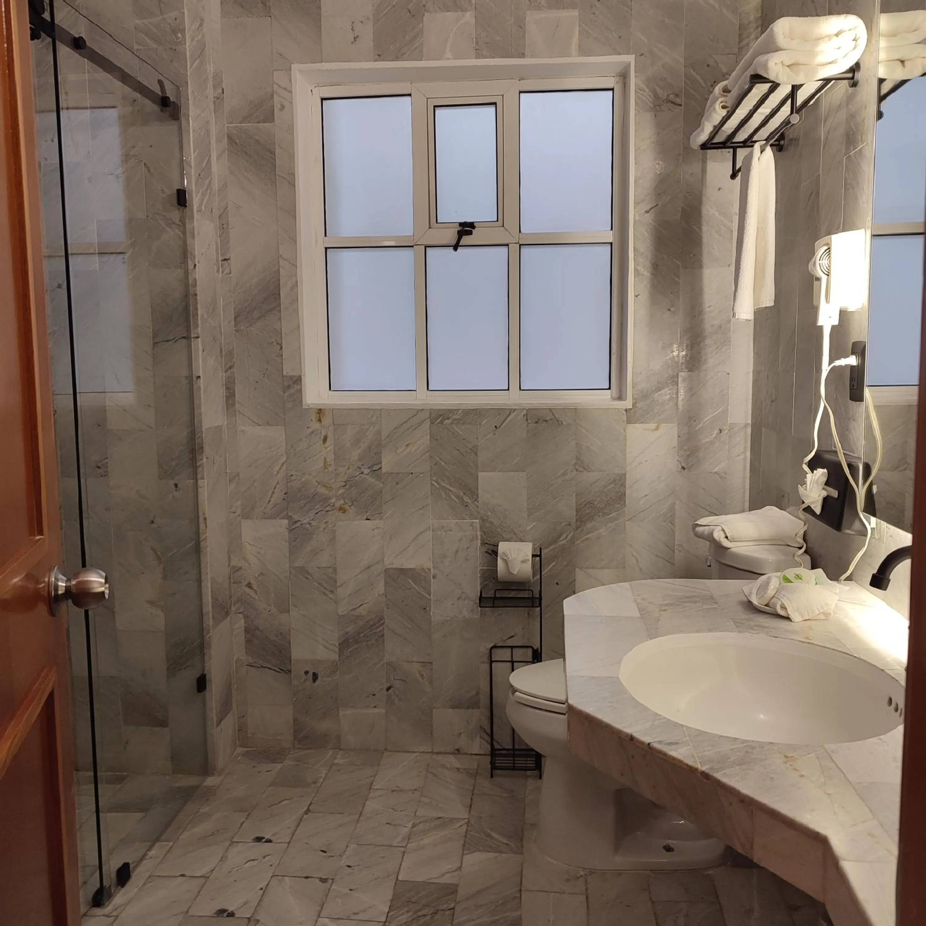 Bathroom in Hotel Marques Del Valle