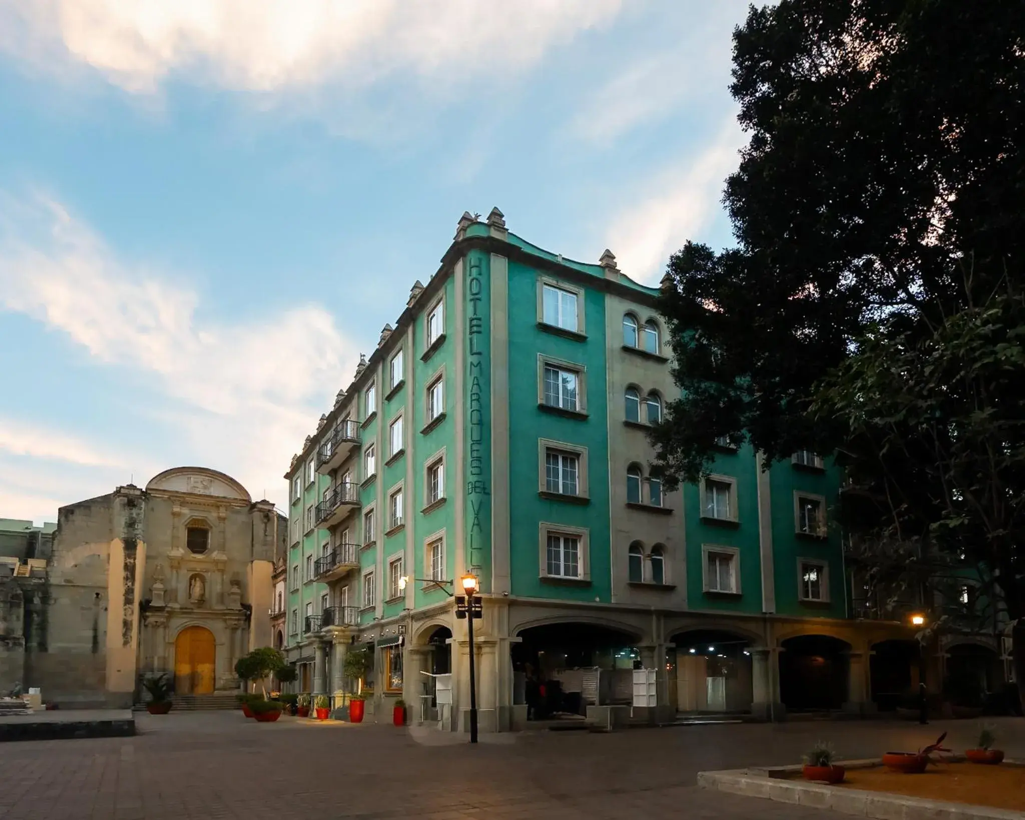 Property building in Hotel Marques Del Valle Property building in Hotel Marques Del Valle