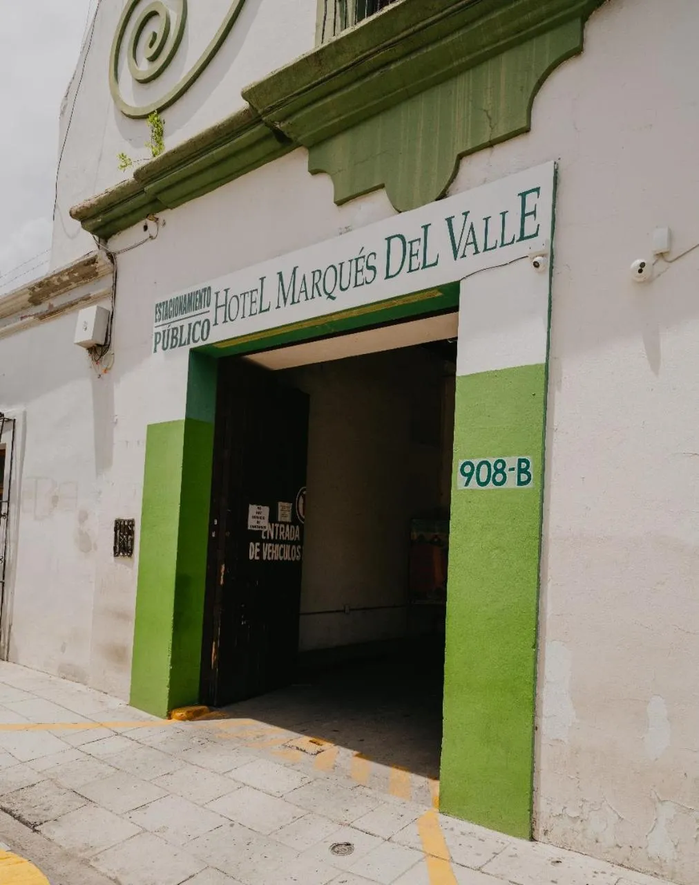 Hotel Marques Del Valle