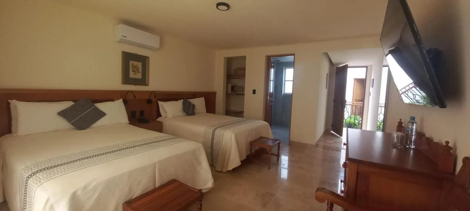 Bed in Hotel Marques Del Valle