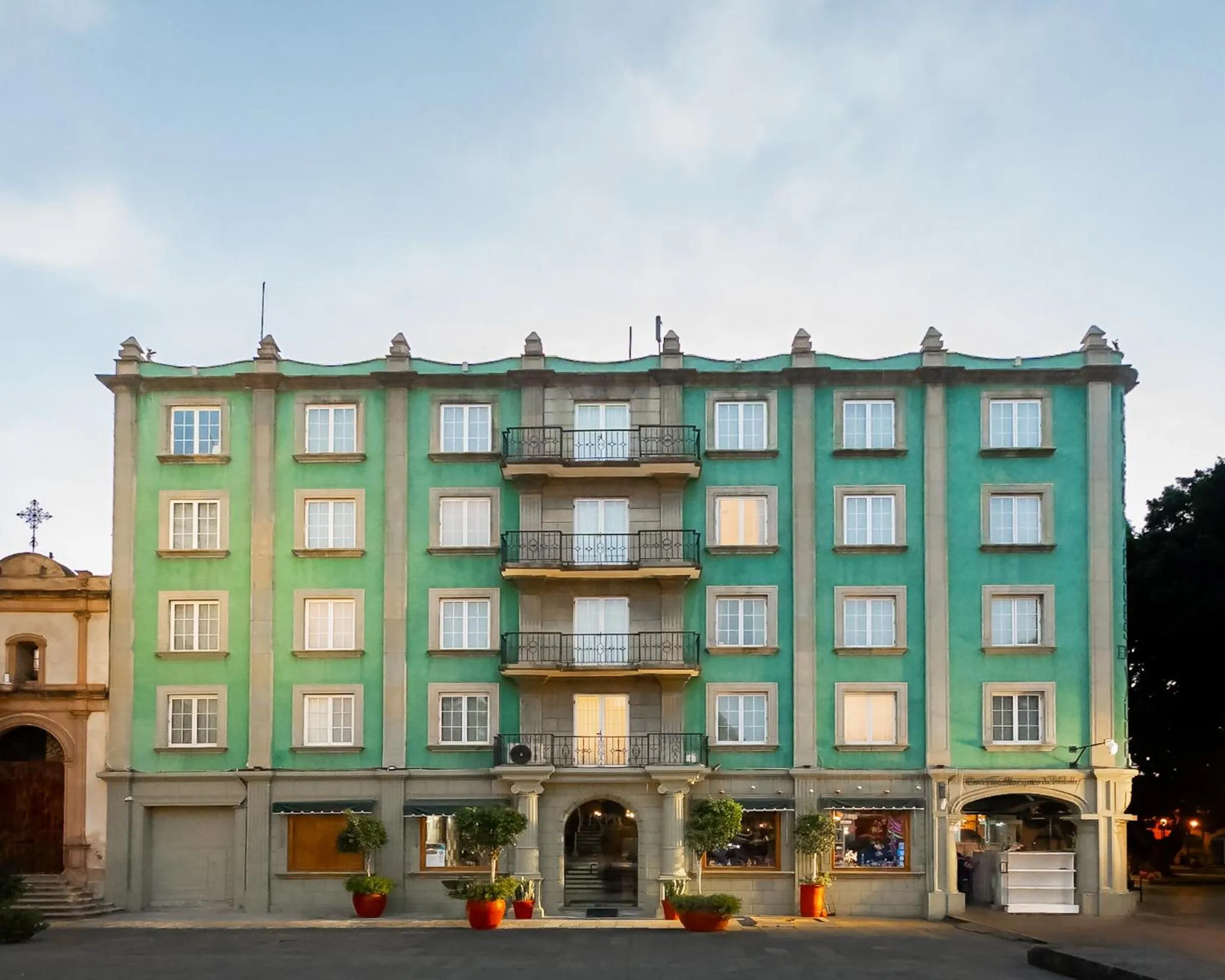 Property building in Hotel Marques Del Valle