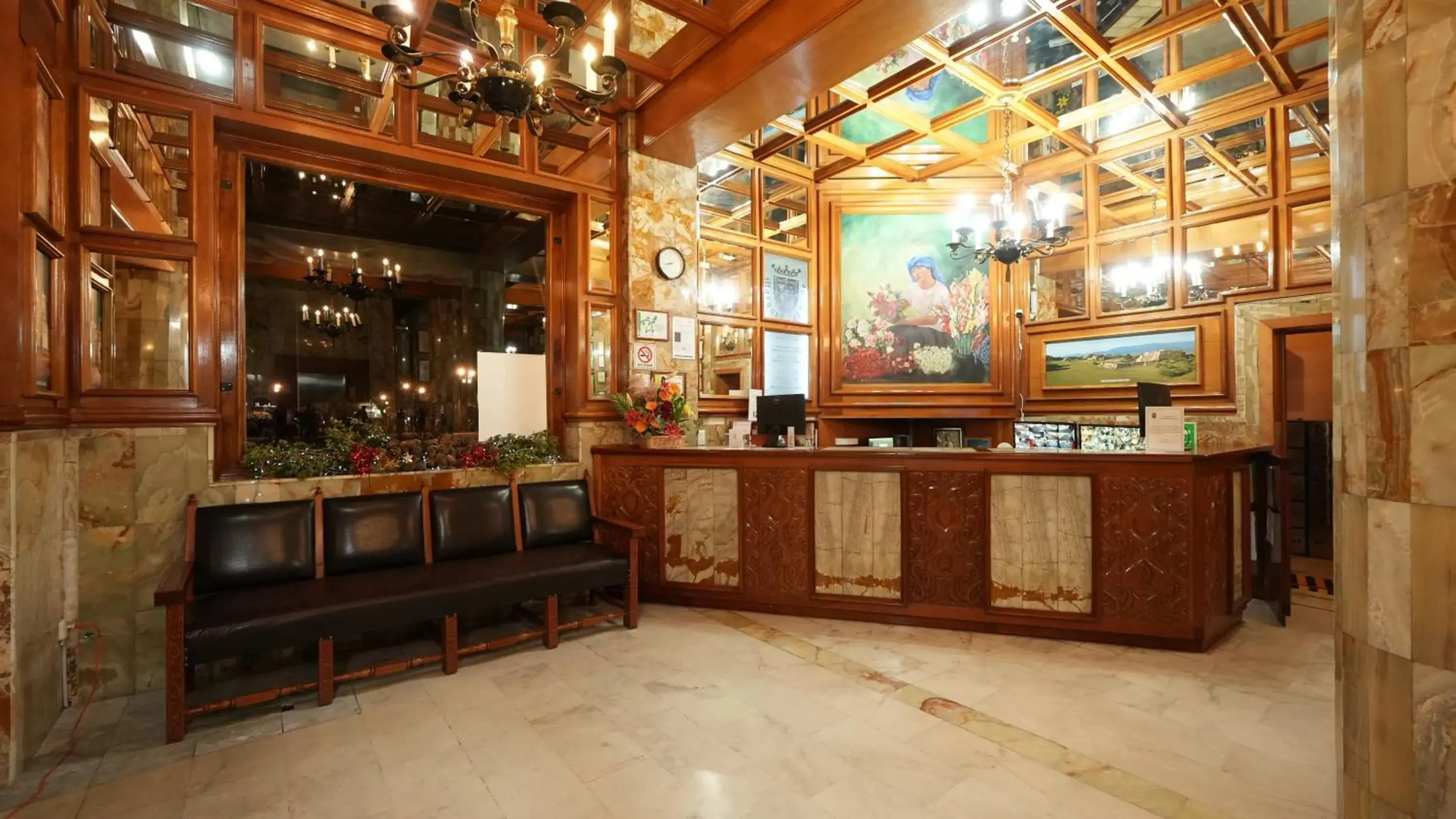 Lobby or reception in Hotel Marques Del Valle Lobby or reception in Hotel Marques Del Valle