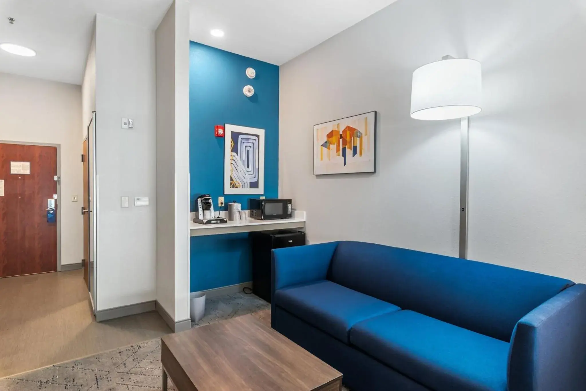 Accessible Two Queen - Roll In Shower in Holiday Inn Express & Suites Maumelle by IHG Accessible Two Queen - Roll In Shower in Holiday Inn Express & Suites Maumelle by IHG