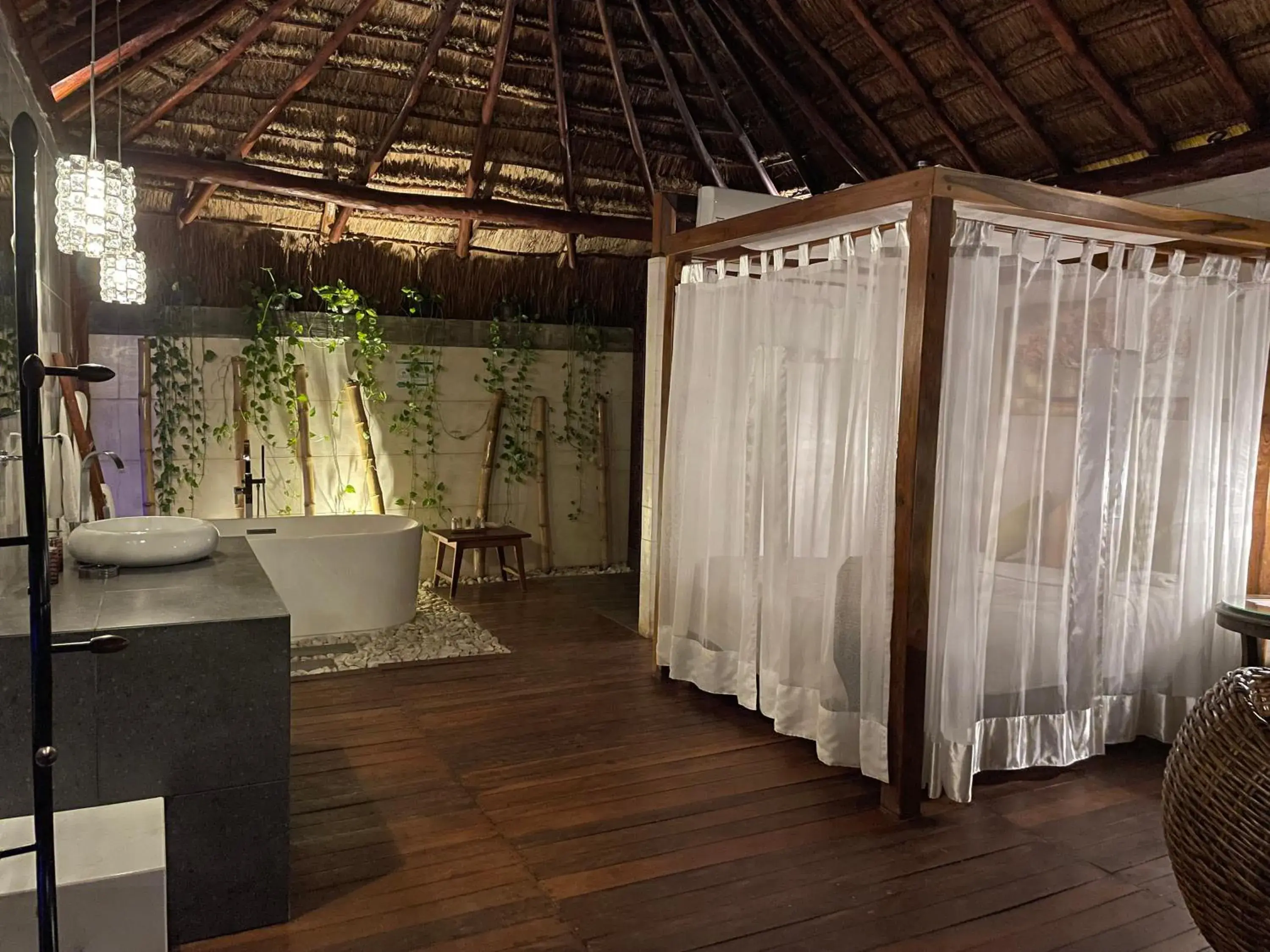 Queen Suite in Cabañas Luxury con Lagoon Club - Adults Only Queen Suite in Cabañas Luxury con Lagoon Club - Adults Only