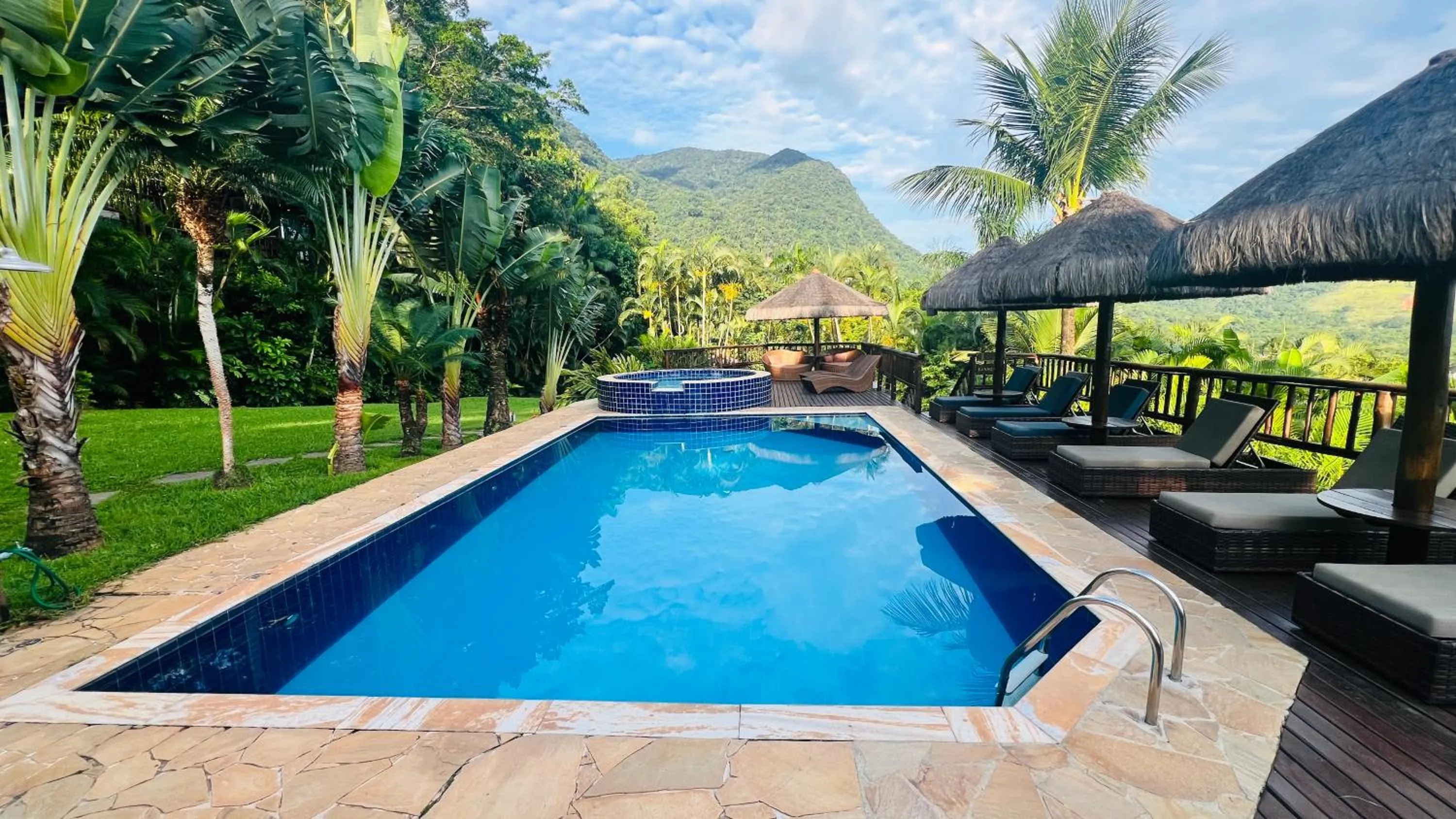 Pool view in Ilha de Toque Toque Eco Hotel