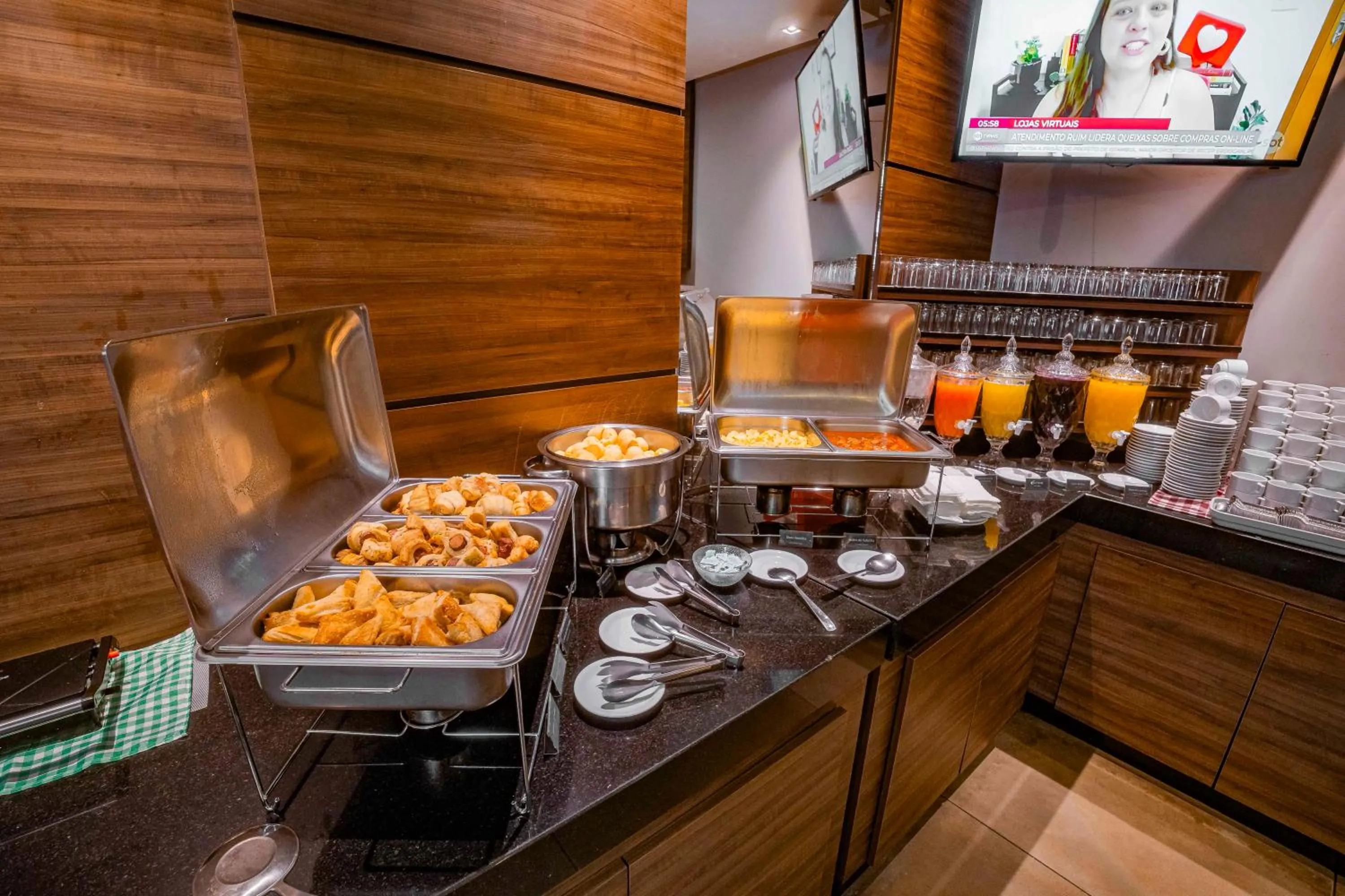 Food in Hotel Laghetto Bento