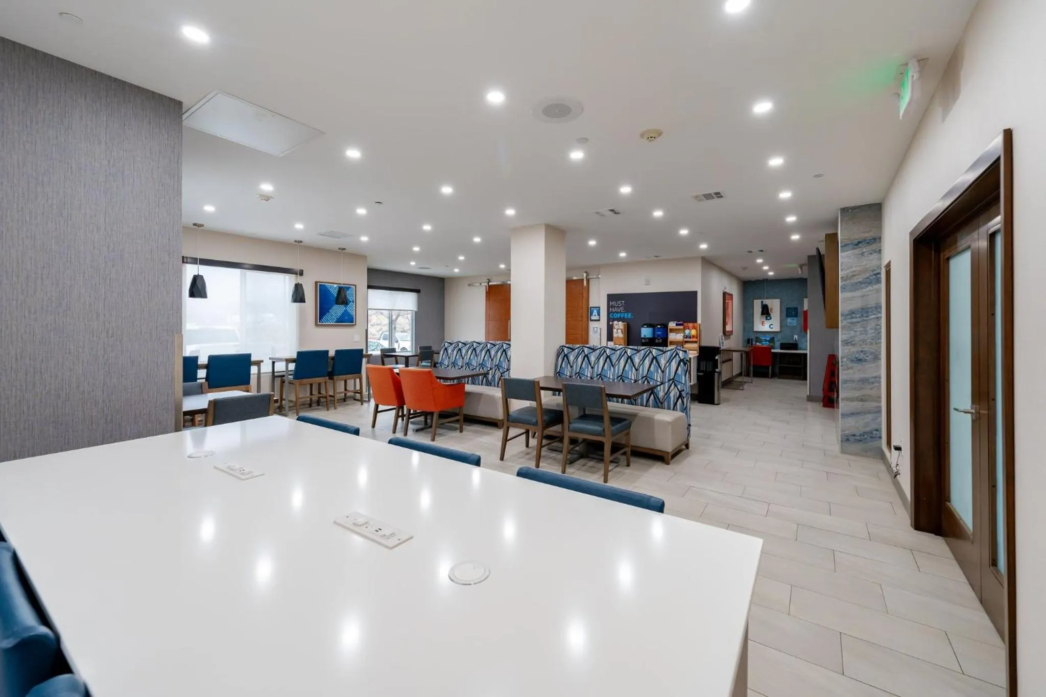 Breakfast in Holiday Inn Express & Suites Frazier Park by IHG
