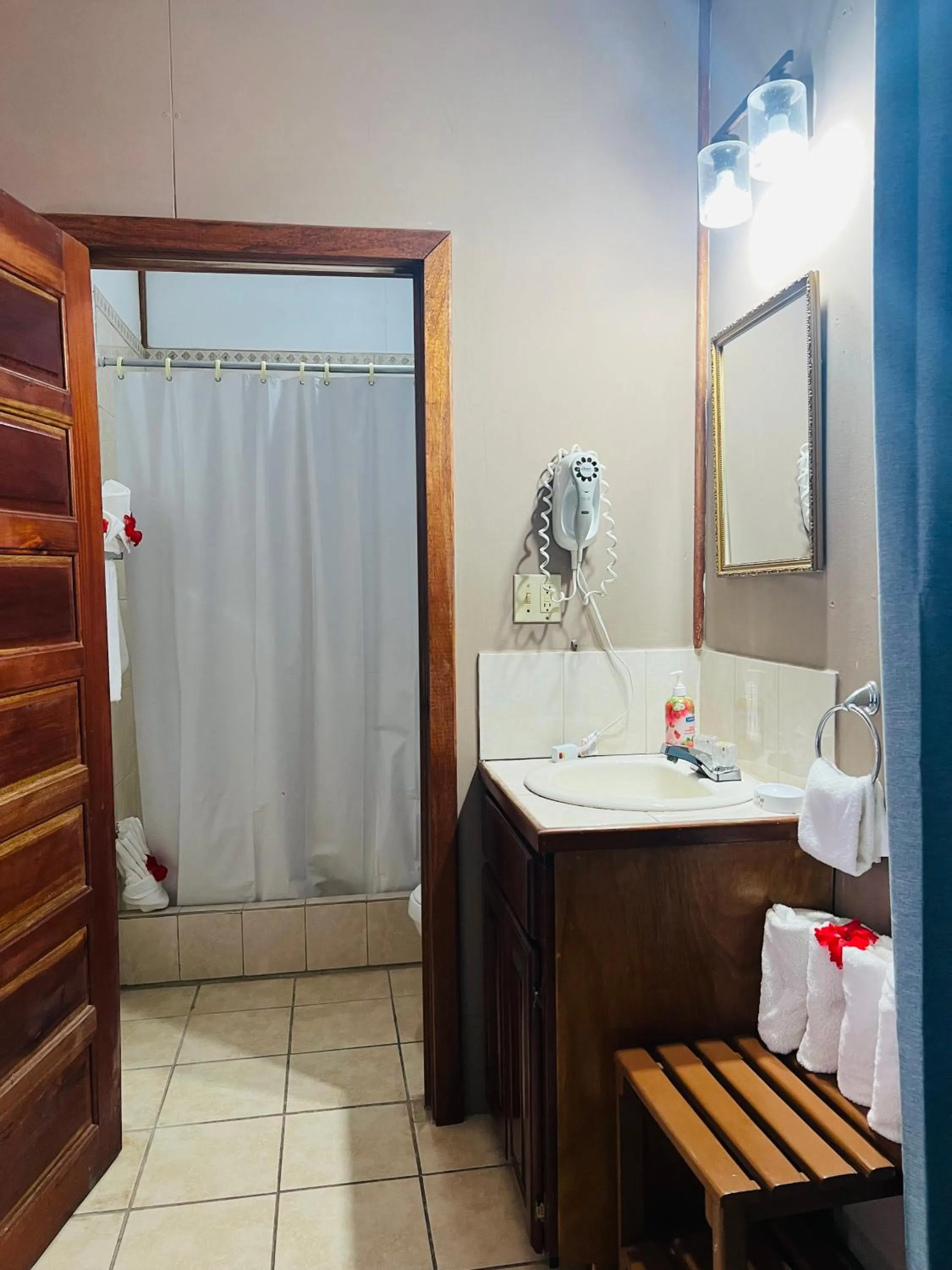 Bathroom in Hotel Del Rio