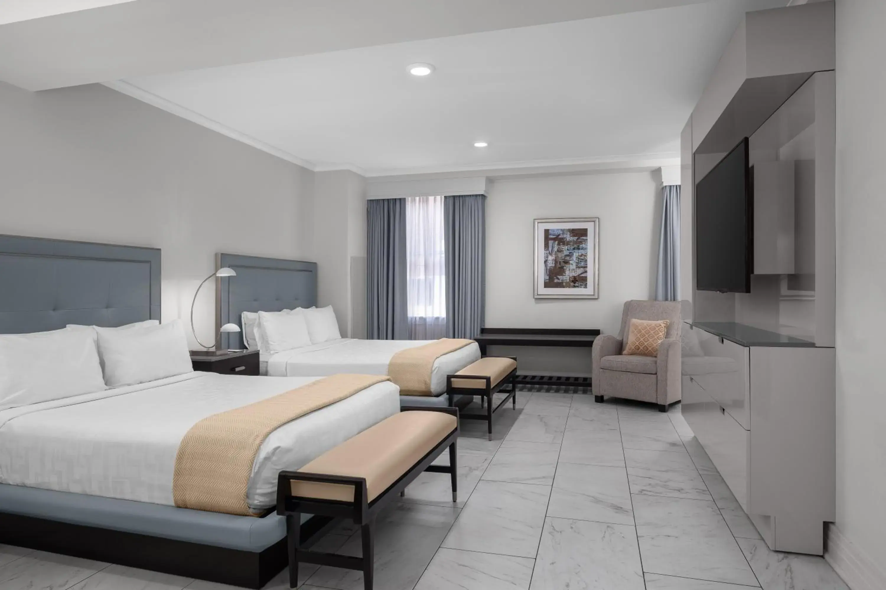 Deluxe Accessible Room 2 Queen Beds in The Jung Hotel and Residences Deluxe Accessible Room 2 Queen Beds in The Jung Hotel and Residences