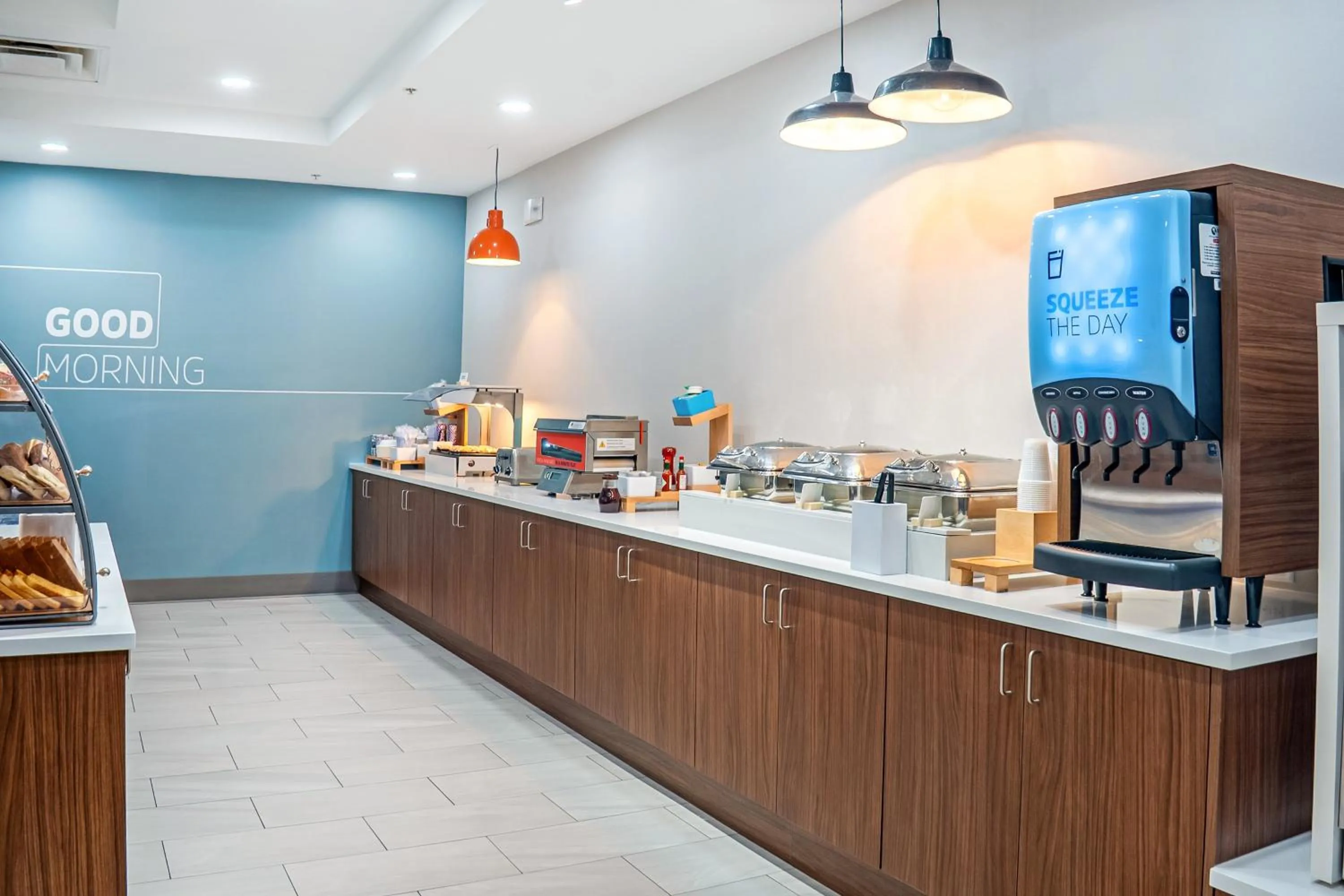 Breakfast in Holiday Inn Express and Suites Saint Augustine North by IHG