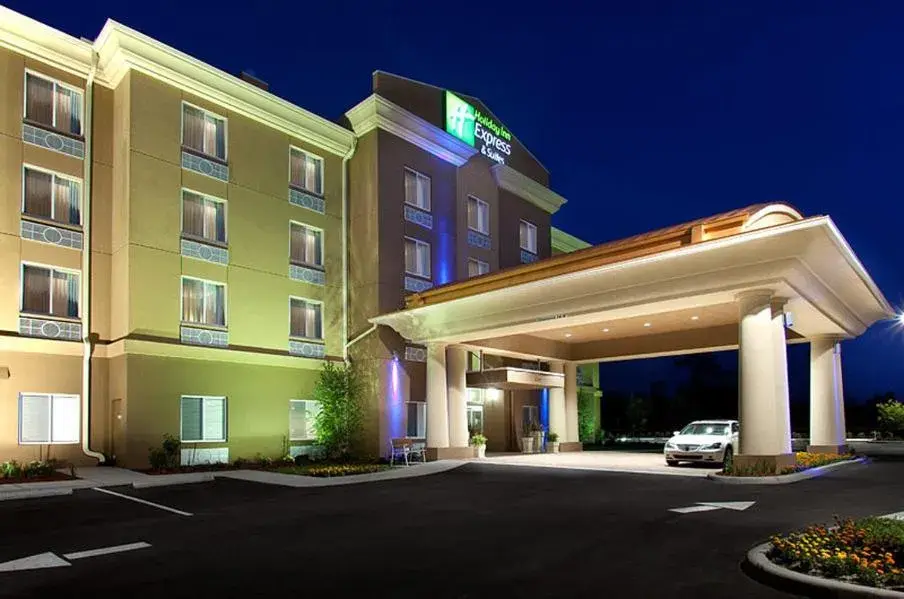 Property building in Holiday Inn Express and Suites Saint Augustine North by IHG Property building in Holiday Inn Express and Suites Saint Augustine North by IHG