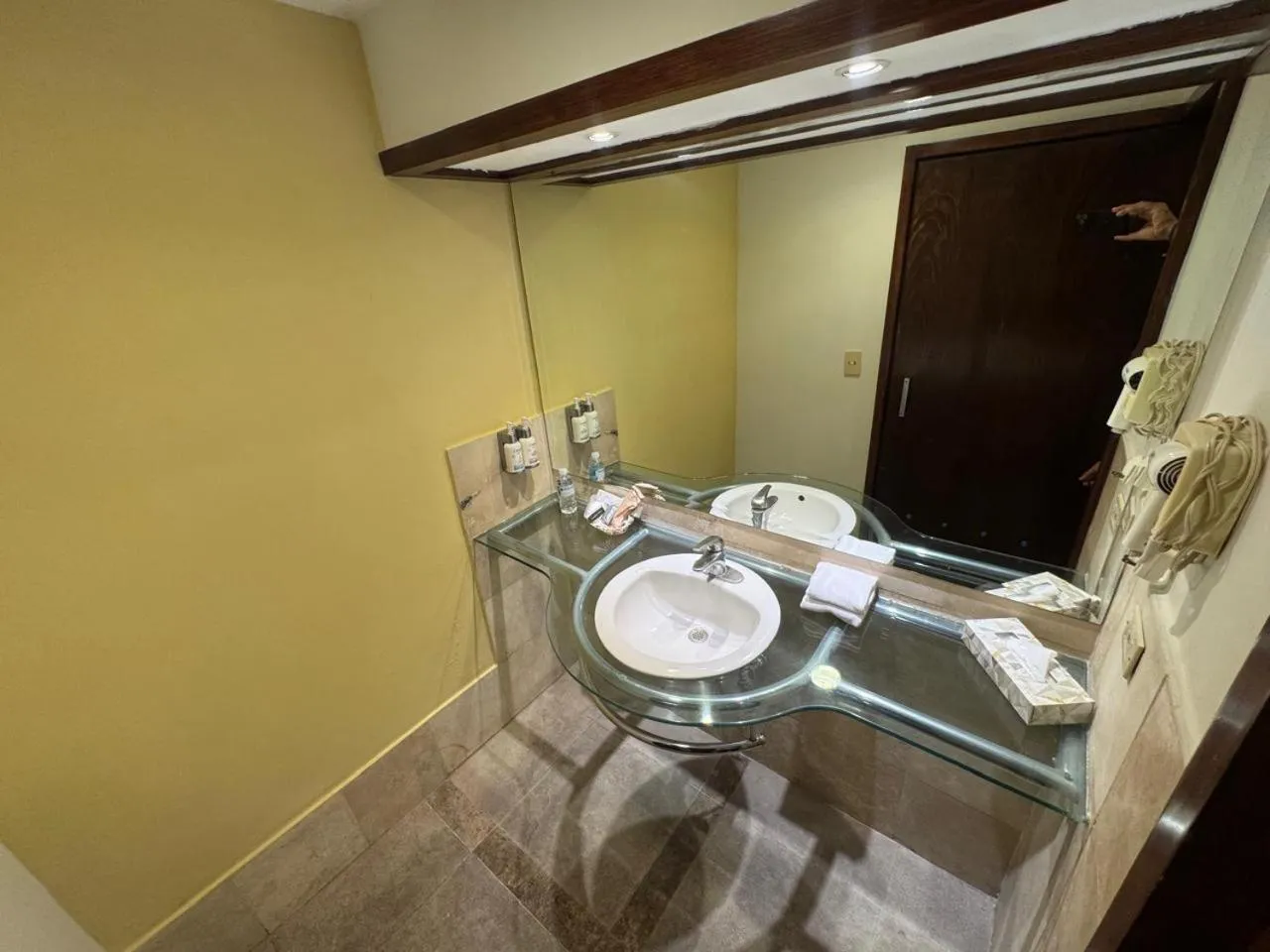 Bathroom in Hotel Colonial Hermosillo