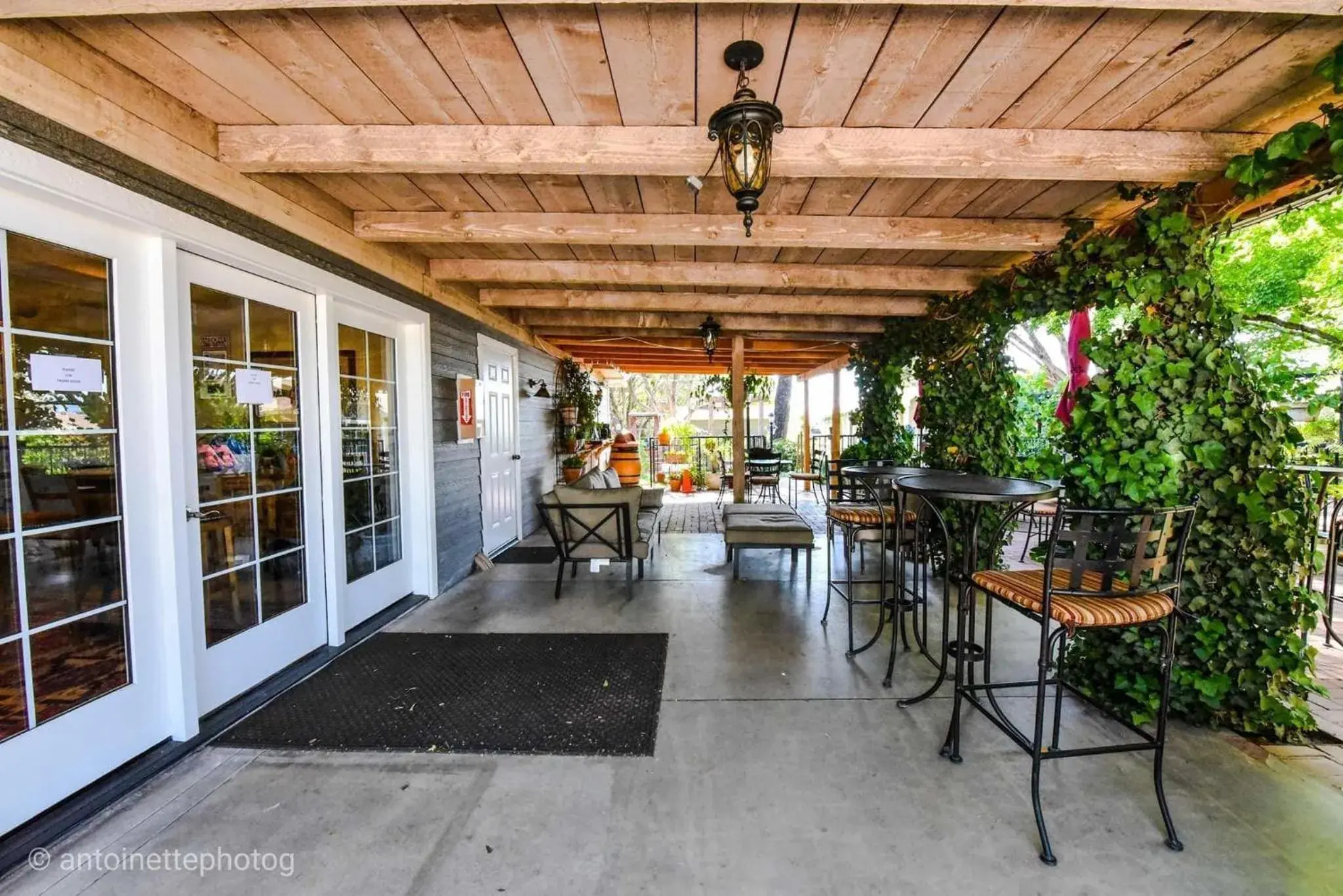 Restaurant/places to eat in Sky Ranch Lodge Restaurant/places to eat in Sky Ranch Lodge