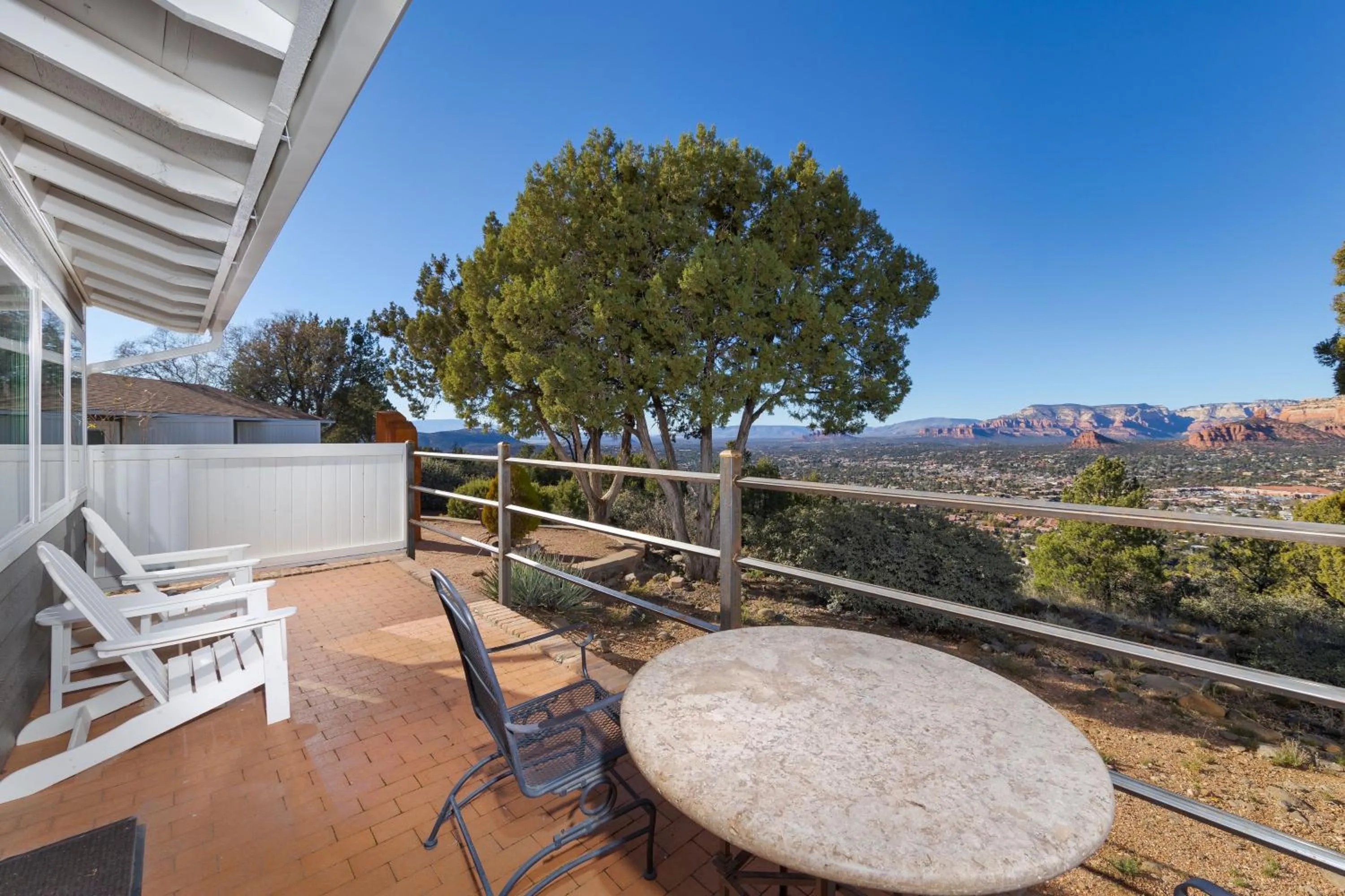 Balcony/Terrace in Sky Ranch Lodge