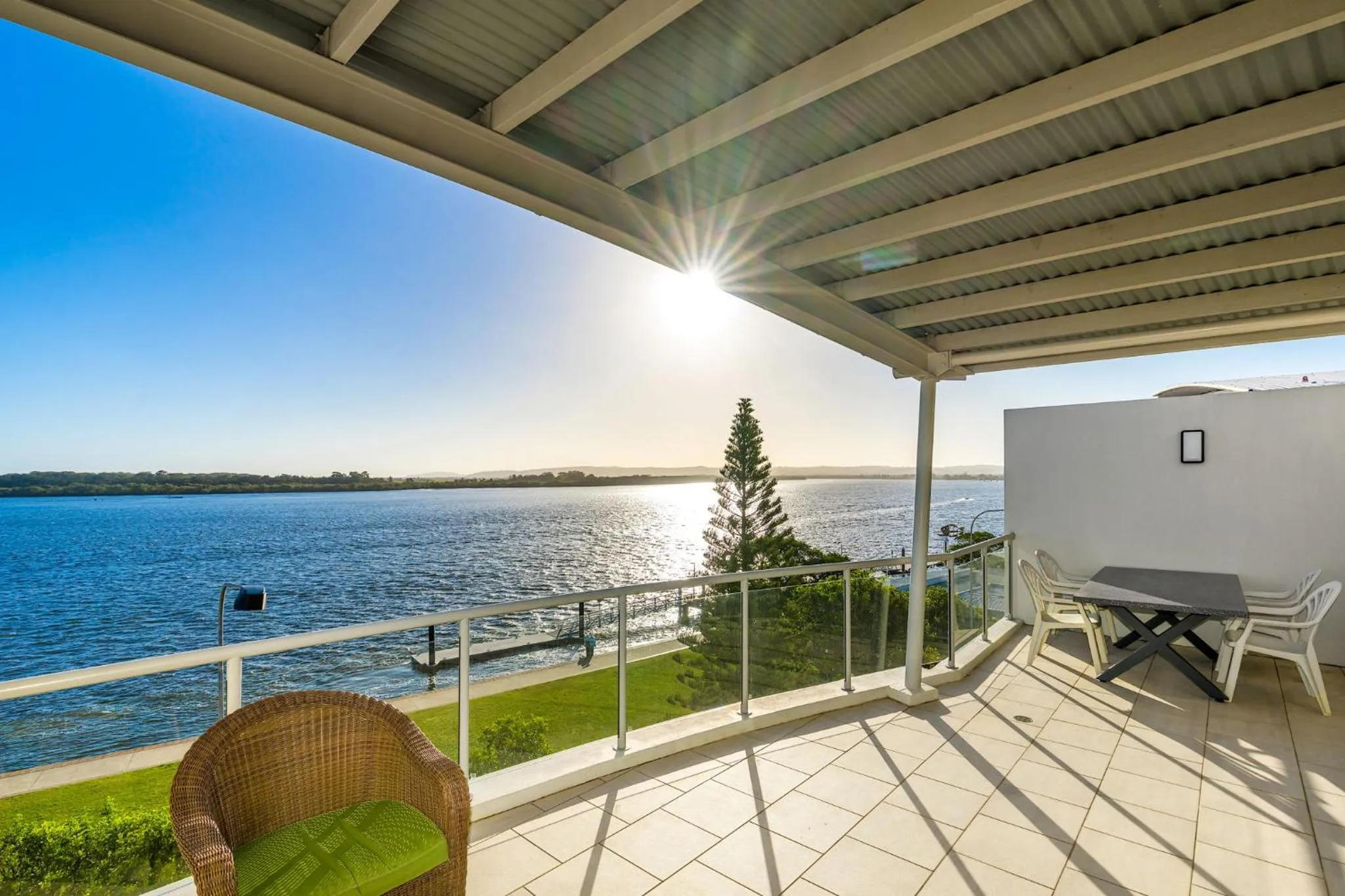 Patio in Riverside Holiday Apartments