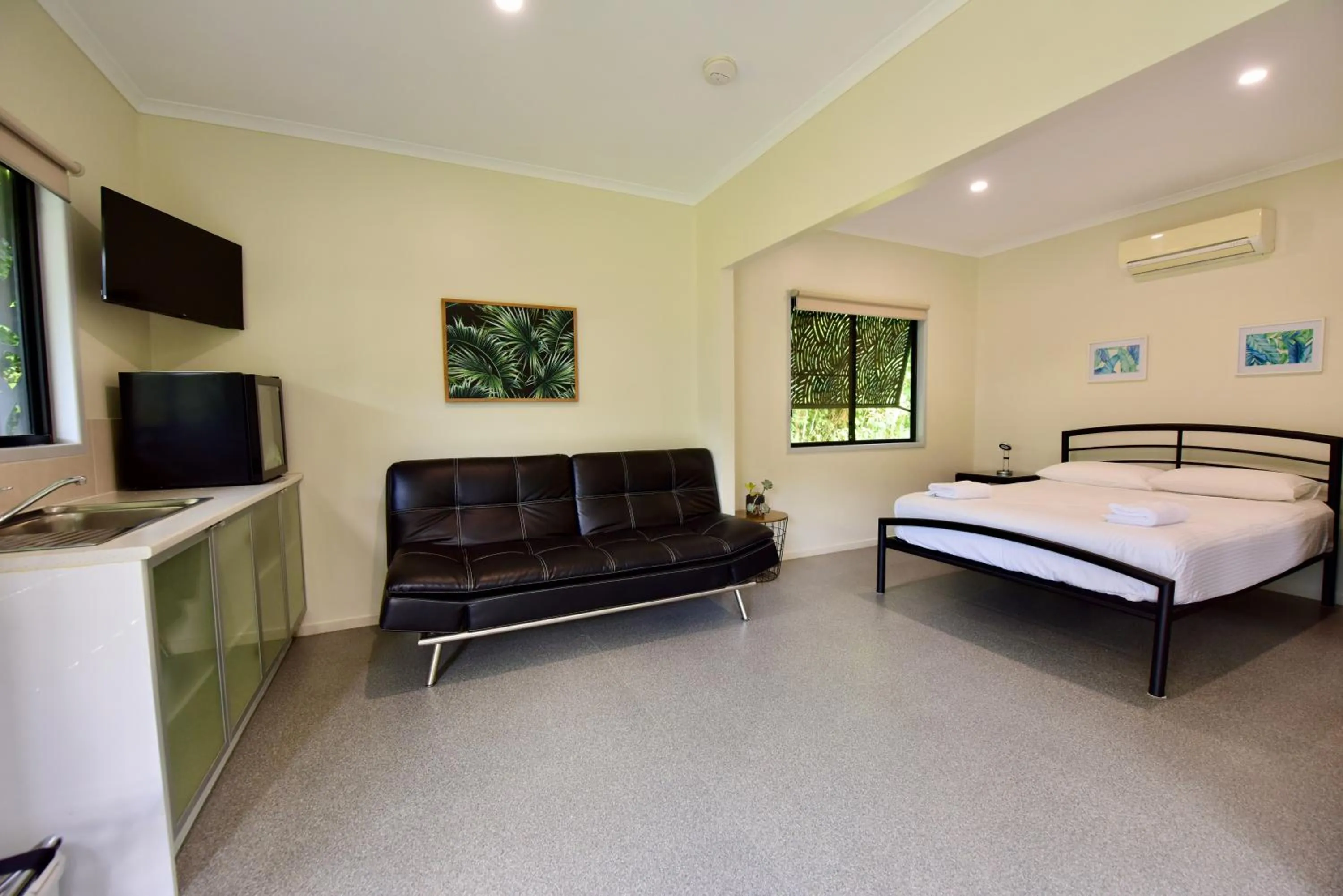 Bed in Daintree Peaks ECO Stays