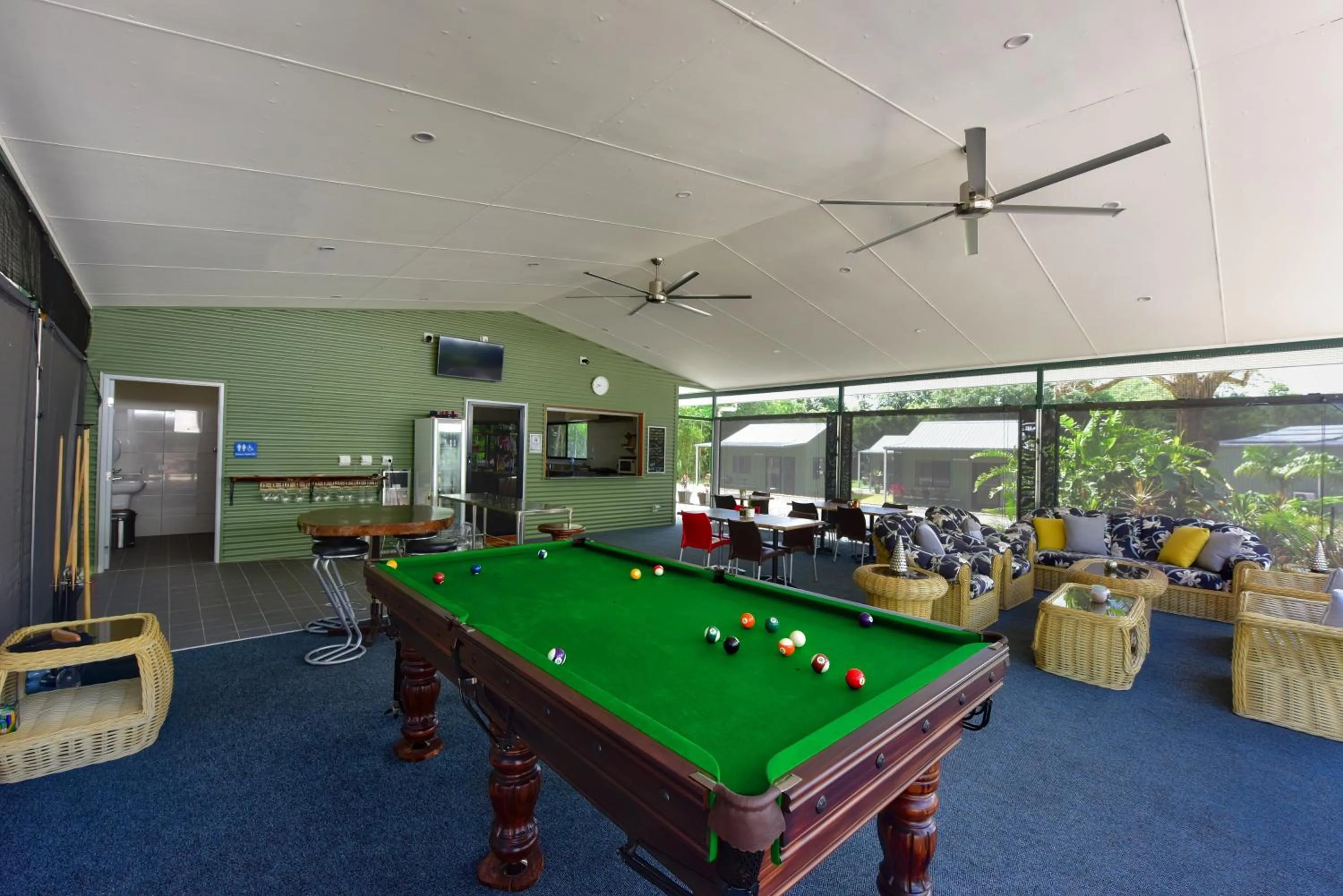 Billiard in Daintree Peaks ECO Stays