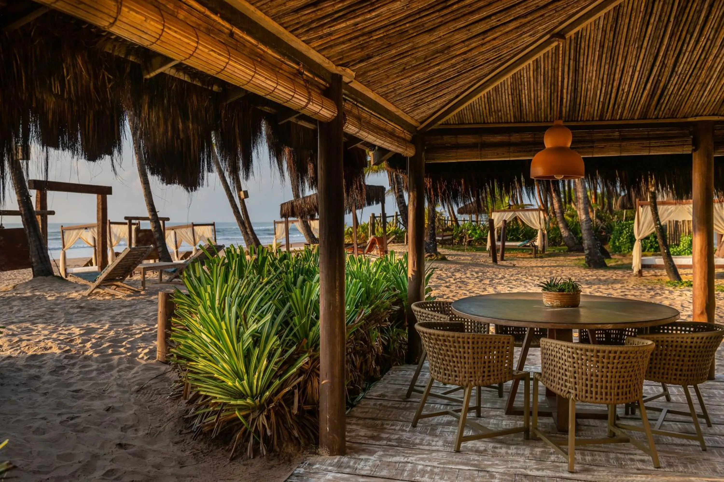 Restaurant/places to eat in Rumah Pousada