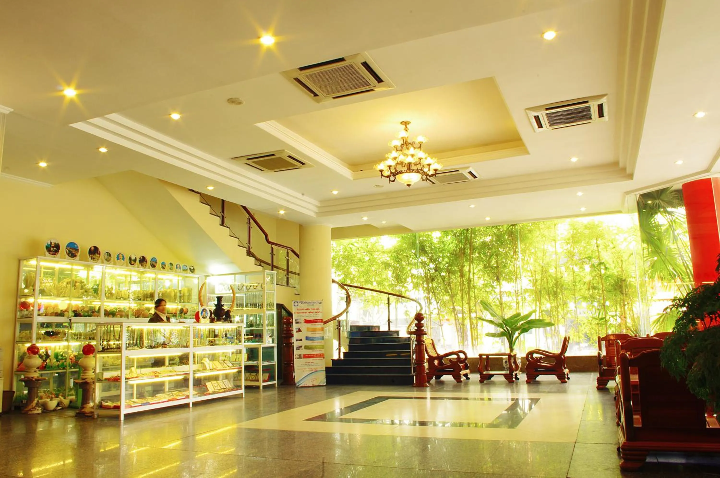 Lobby or reception in Bamboo Green Central Hotel