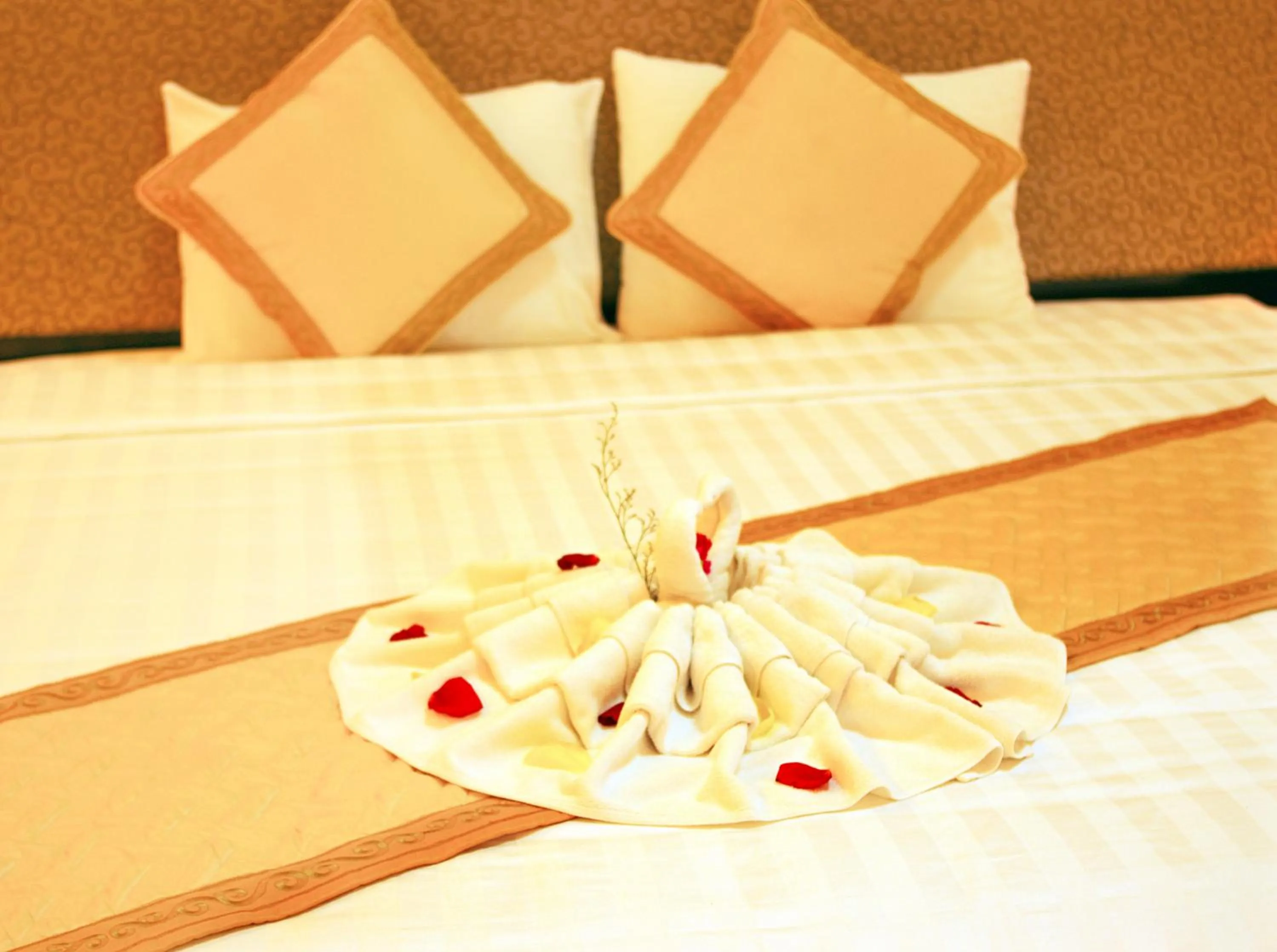 bunk bed in Bamboo Green Central Hotel