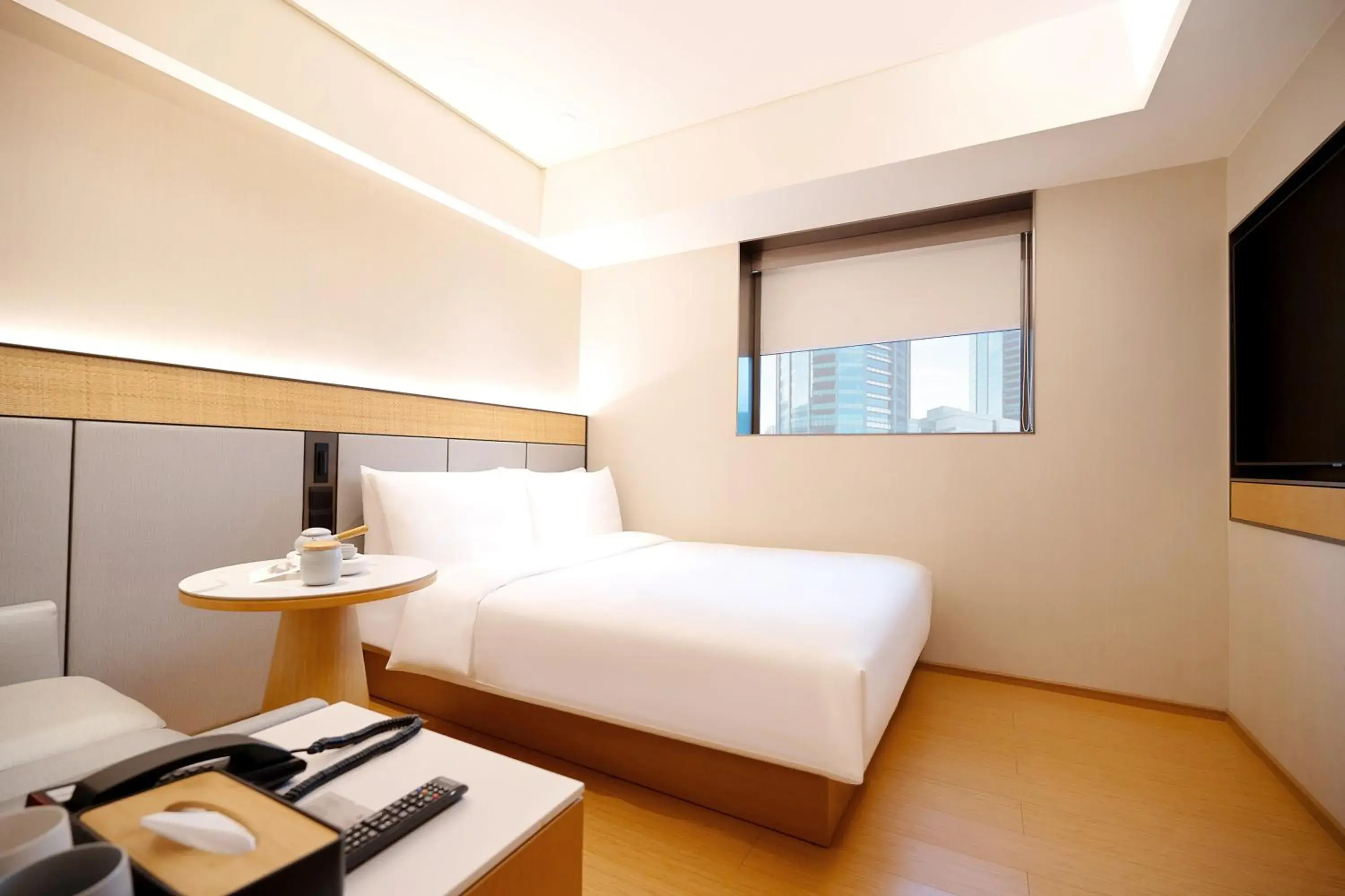 Bed in Ji Hotel Orchard Singapore Bed in Ji Hotel Orchard Singapore