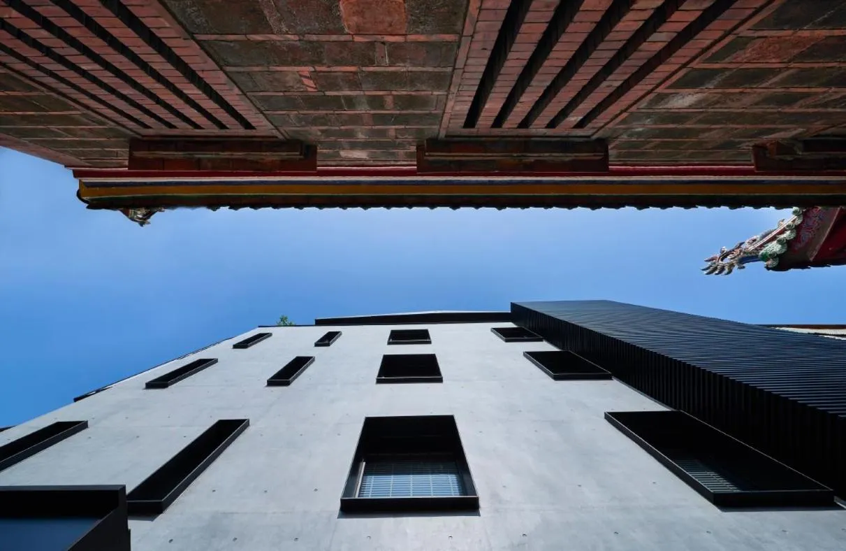 Facade/entrance in Monka Hotel