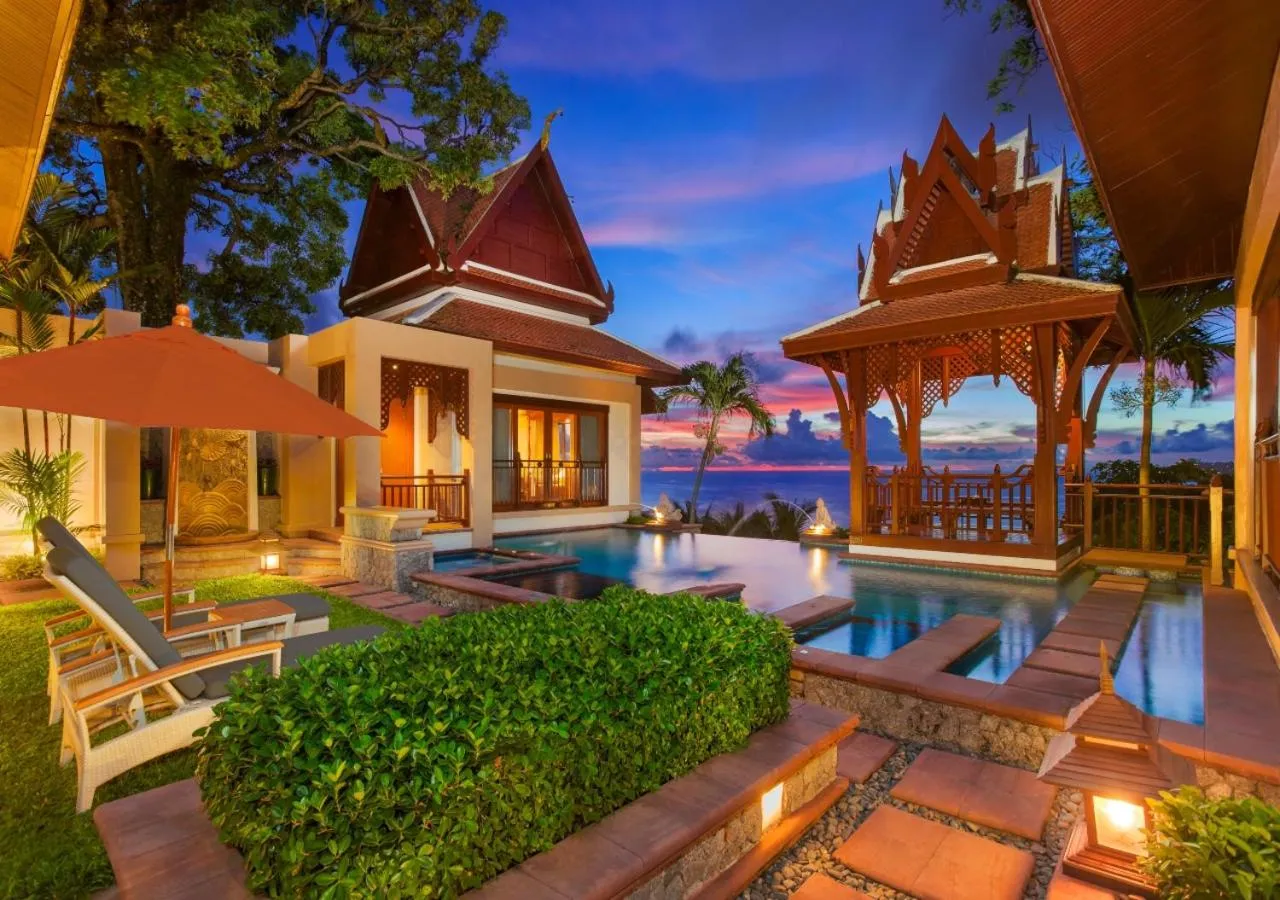 Balcony/Terrace in Diamond Cliff Resort & Spa, Patong Beach